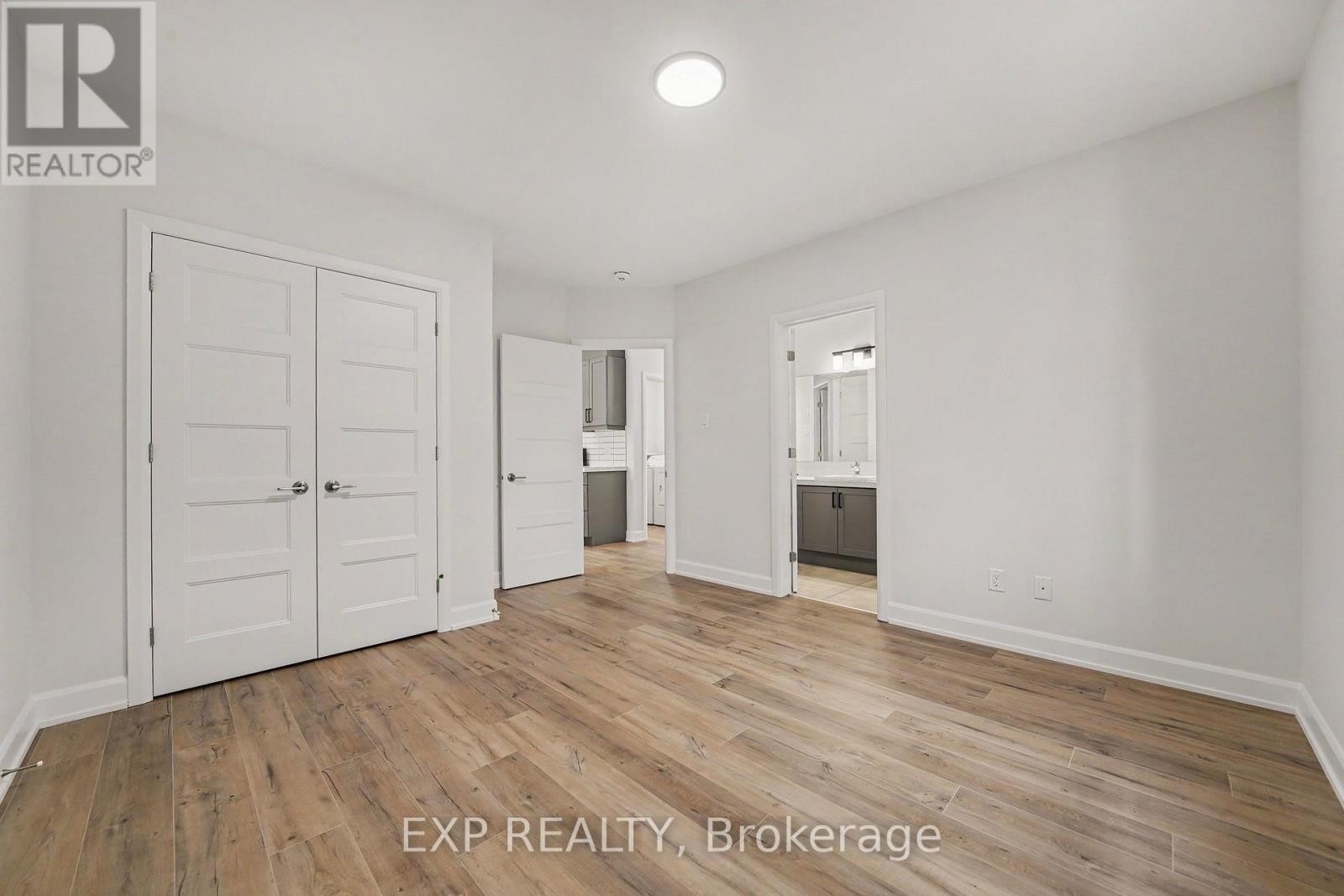 












480 FALCON LANE

,
Russell,




Ontario
K4R0M5

