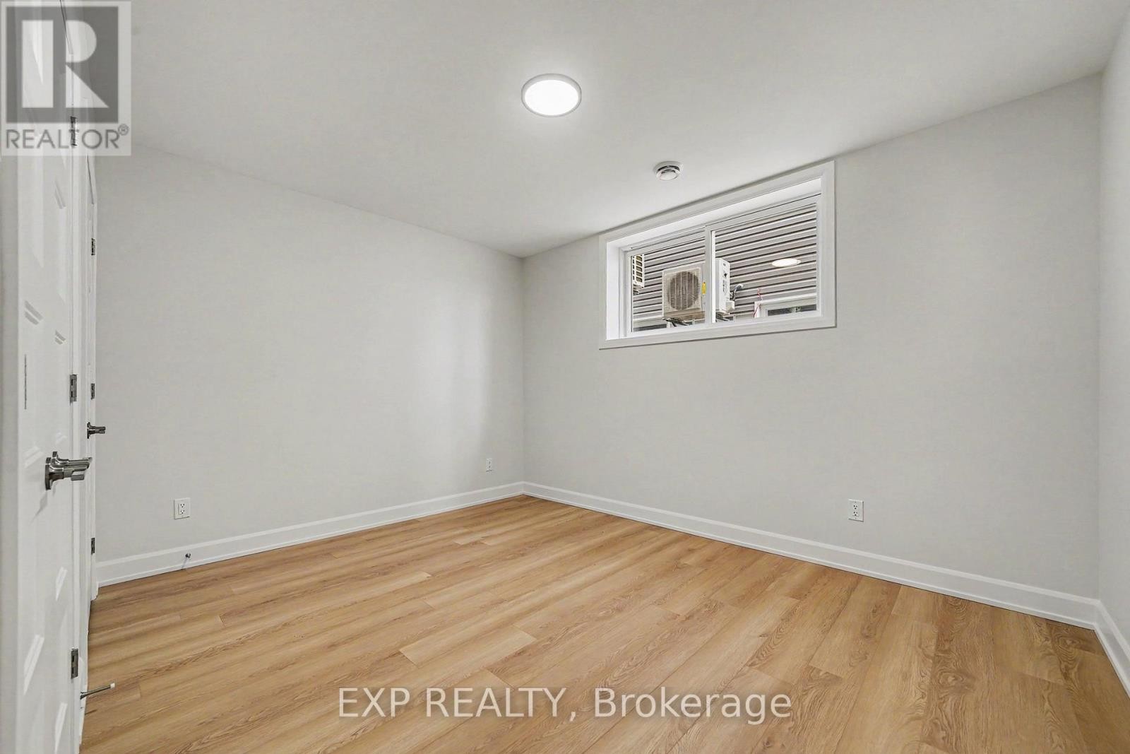 












B - 480 FALCON LANE

,
Russell,




Ontario
K4R0M5

