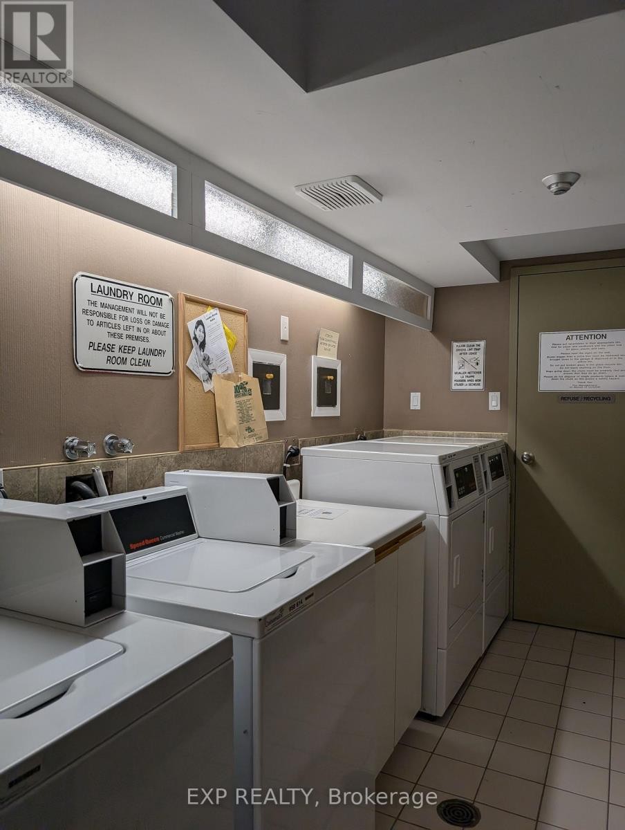 












209 - 225 ALVIN ROAD

,
Ottawa,




Ontario
K1K4H6

