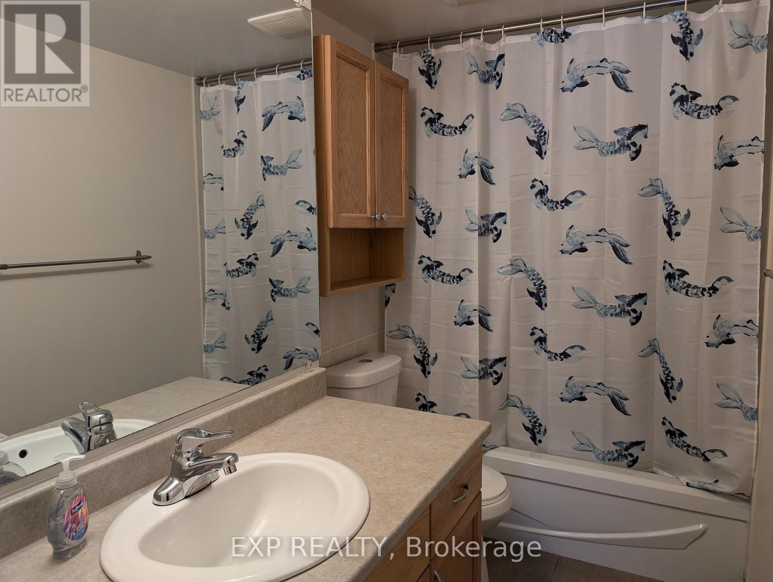 












209 - 225 ALVIN ROAD

,
Ottawa,




Ontario
K1K4H6

