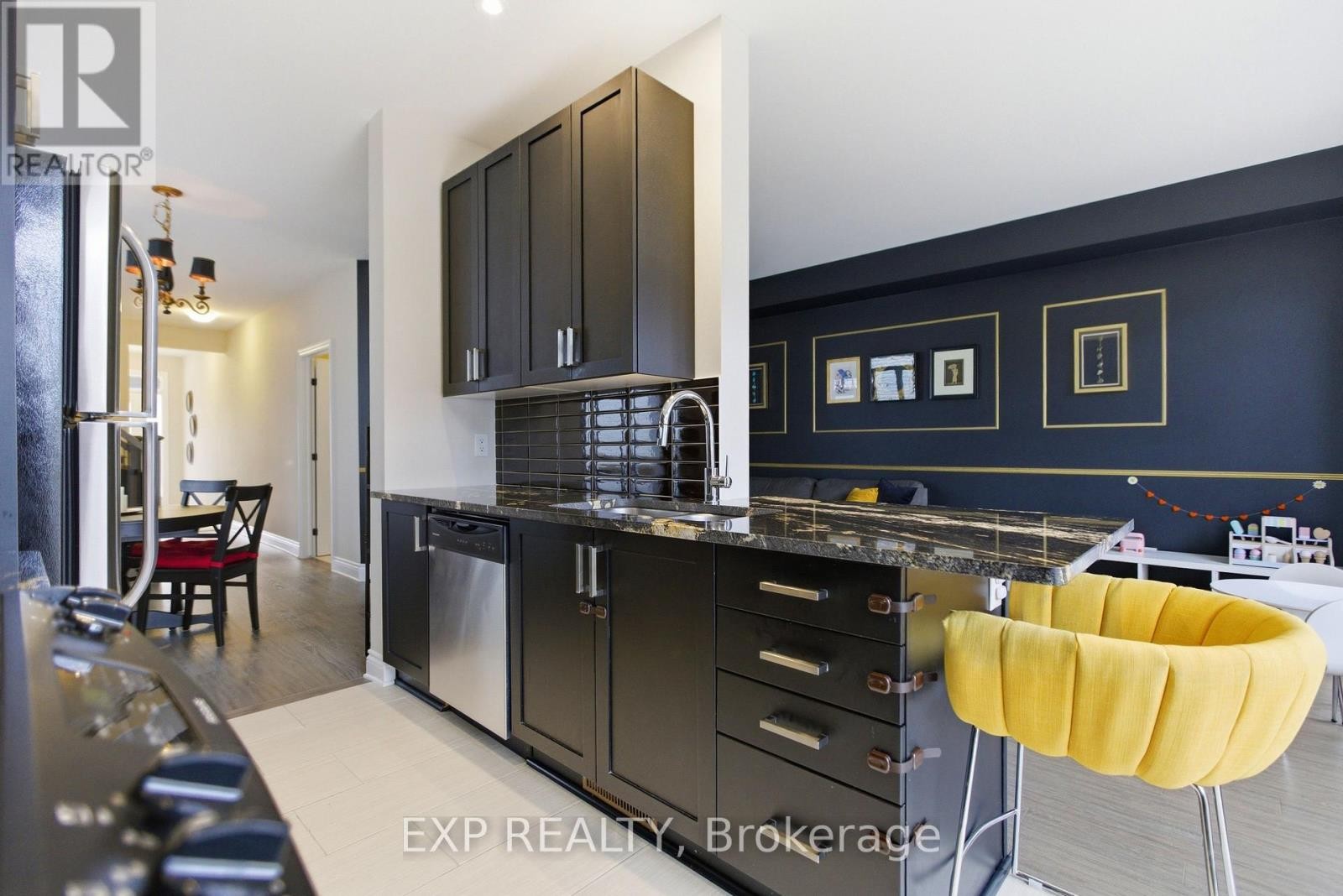 












710 BRIAN GOOD AVENUE

,
Ottawa,




Ontario
K4M0C1

