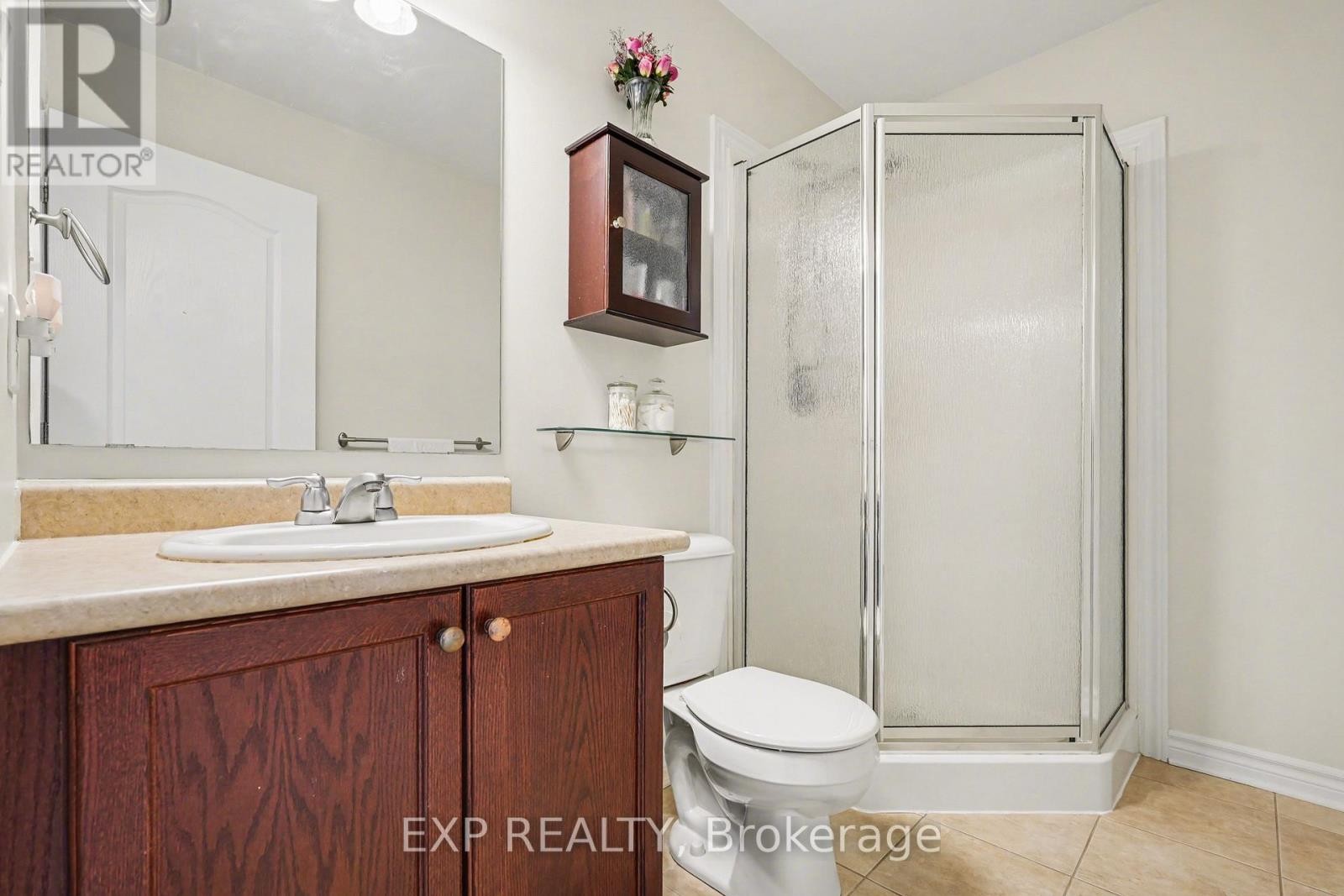 












46 FRIEDAY STREET

,
Arnprior,




Ontario
K7S0A6

