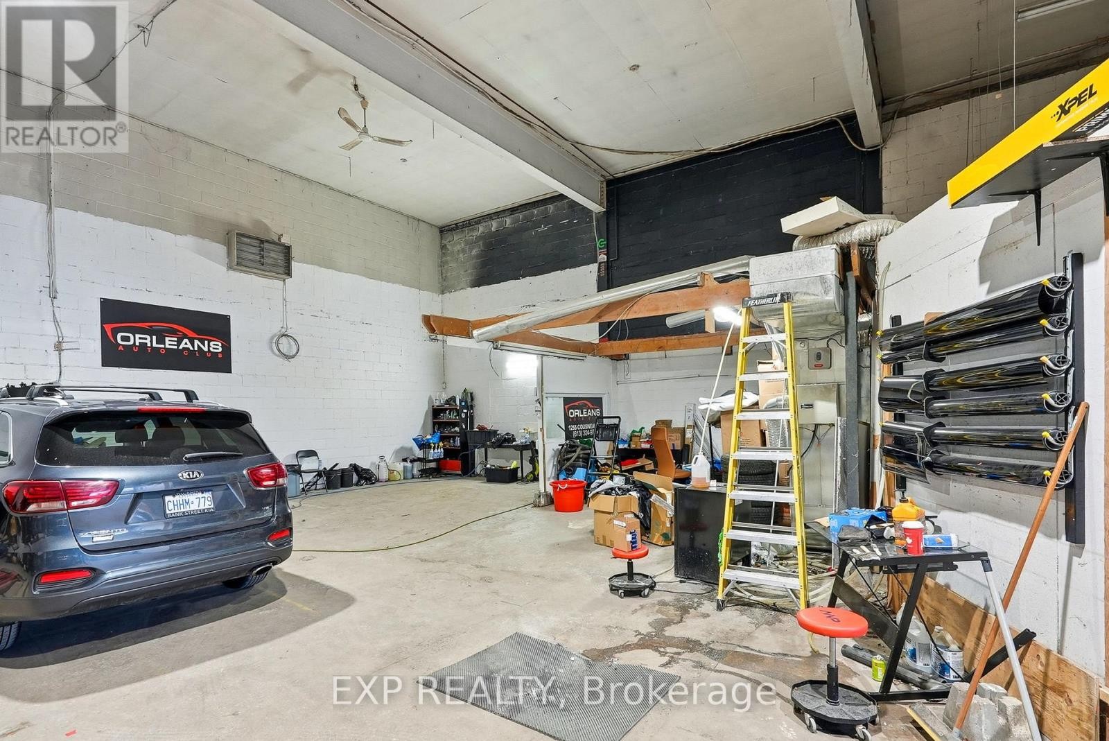 












1237 1255 COUSINEAU STREET

,
Ottawa,




Ontario
K1C1B2

