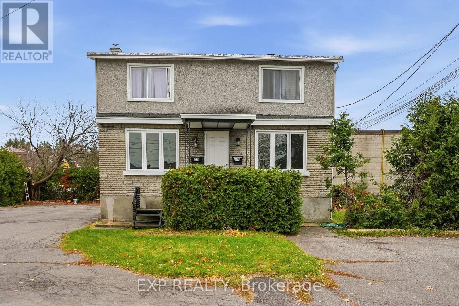 












1237 1255 COUSINEAU STREET

,
Ottawa,




Ontario
K1C1B2

