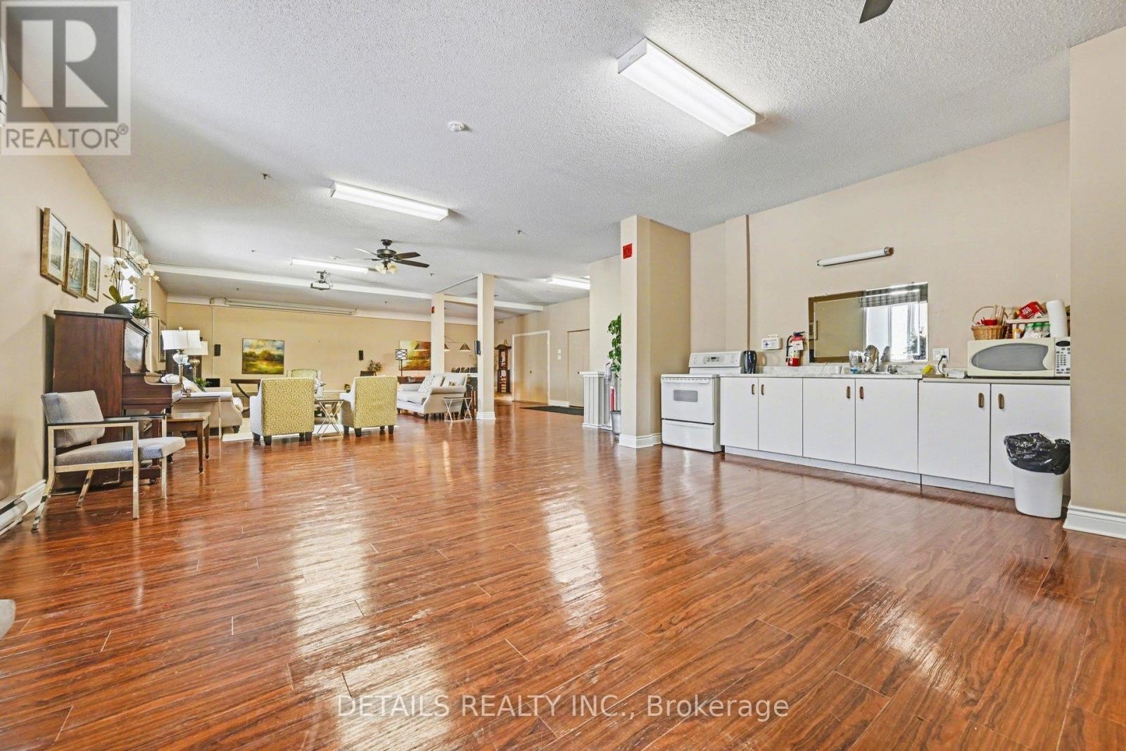 












311 - 1 ROSAMOND STREET E

,
Mississippi Mills,




Ontario
K0A1A0

