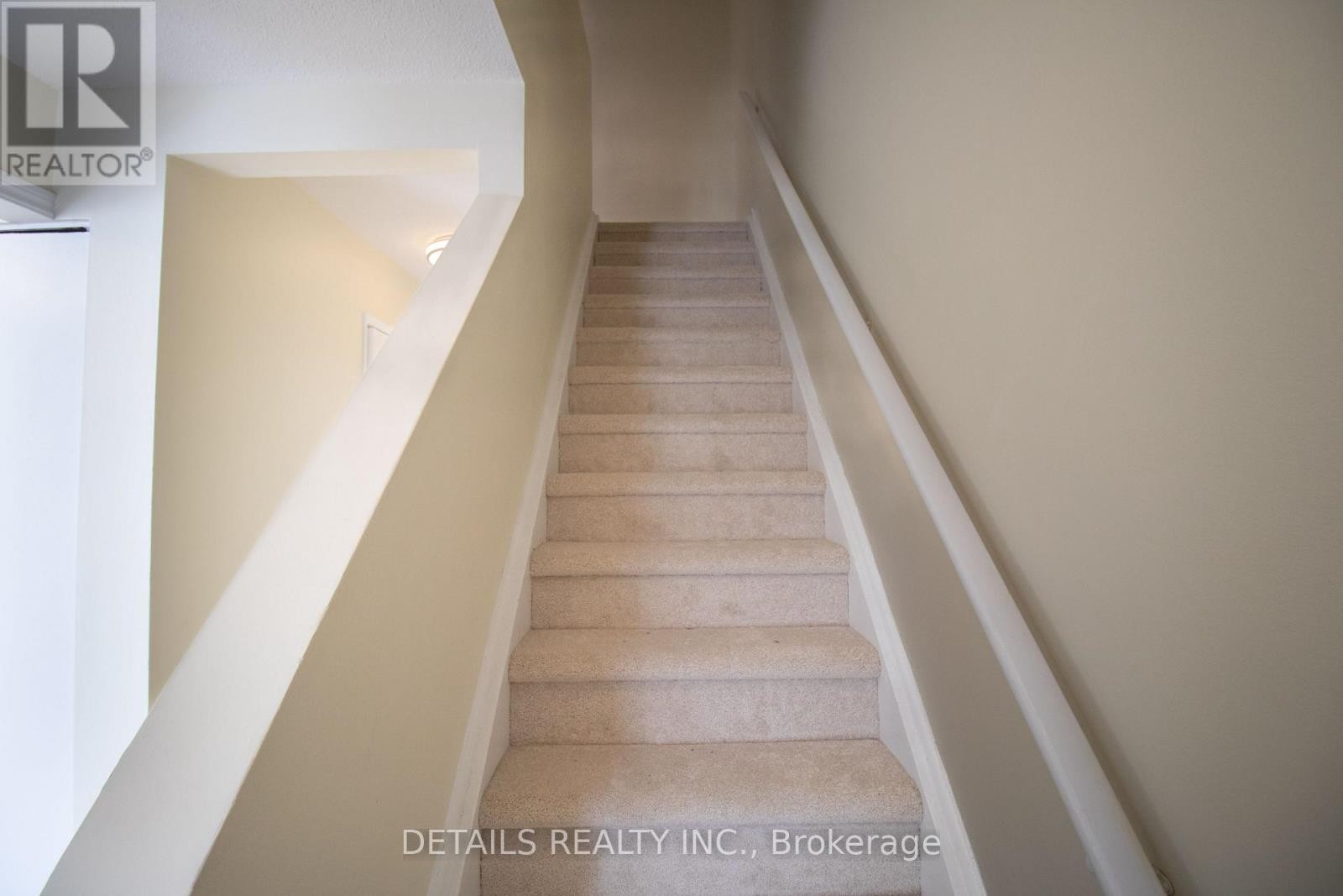 












48 - 1339 BELGATE WAY

,
Ottawa,




Ontario
K1J8P8

