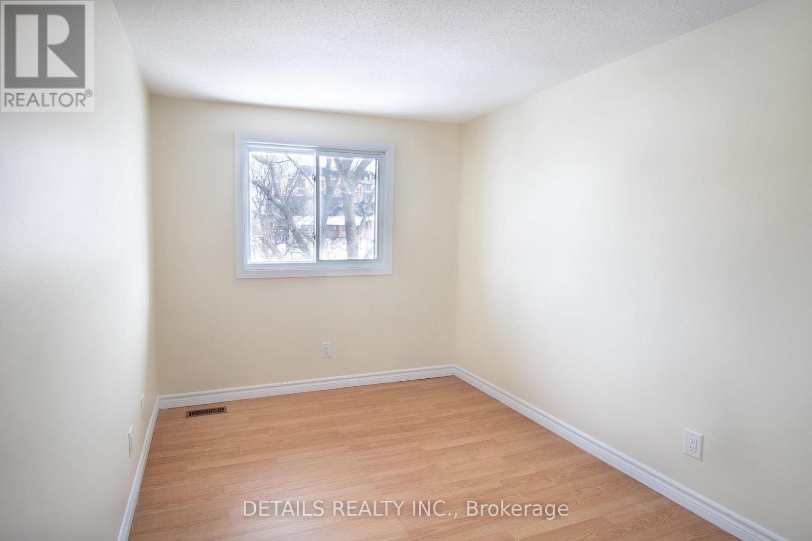 












48 - 1339 BELGATE WAY

,
Ottawa,




Ontario
K1J8P8

