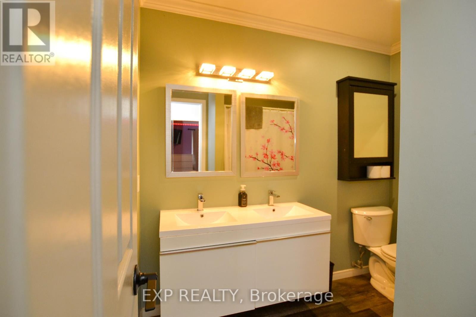 












965 BELVEDERE AVENUE

,
Clarence-Rockland,




Ontario
K4K1H3

