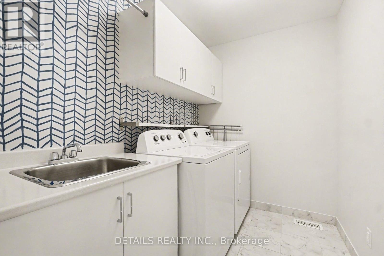 












355 MISHAWASHKODE STREET

,
Ottawa,




Ontario
K4A1E9

