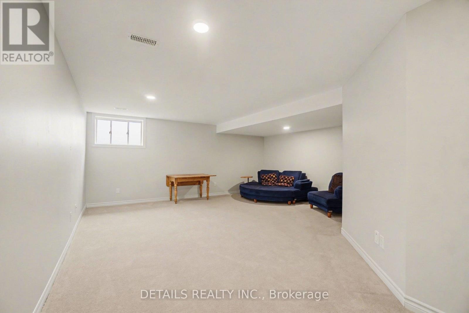 












355 MISHAWASHKODE STREET

,
Ottawa,




Ontario
K4A1E9

