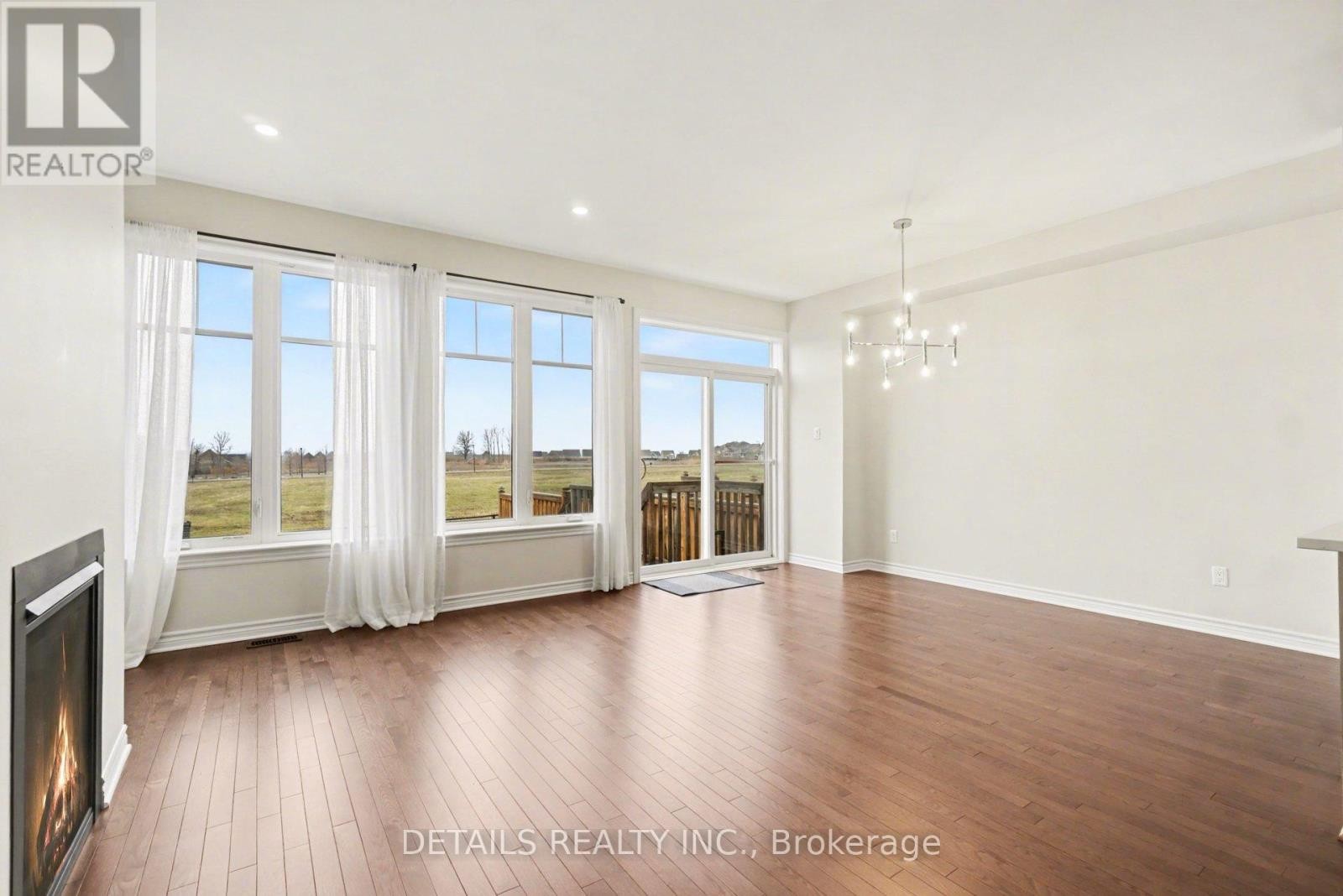 












355 MISHAWASHKODE STREET

,
Ottawa,




Ontario
K4A1E9

