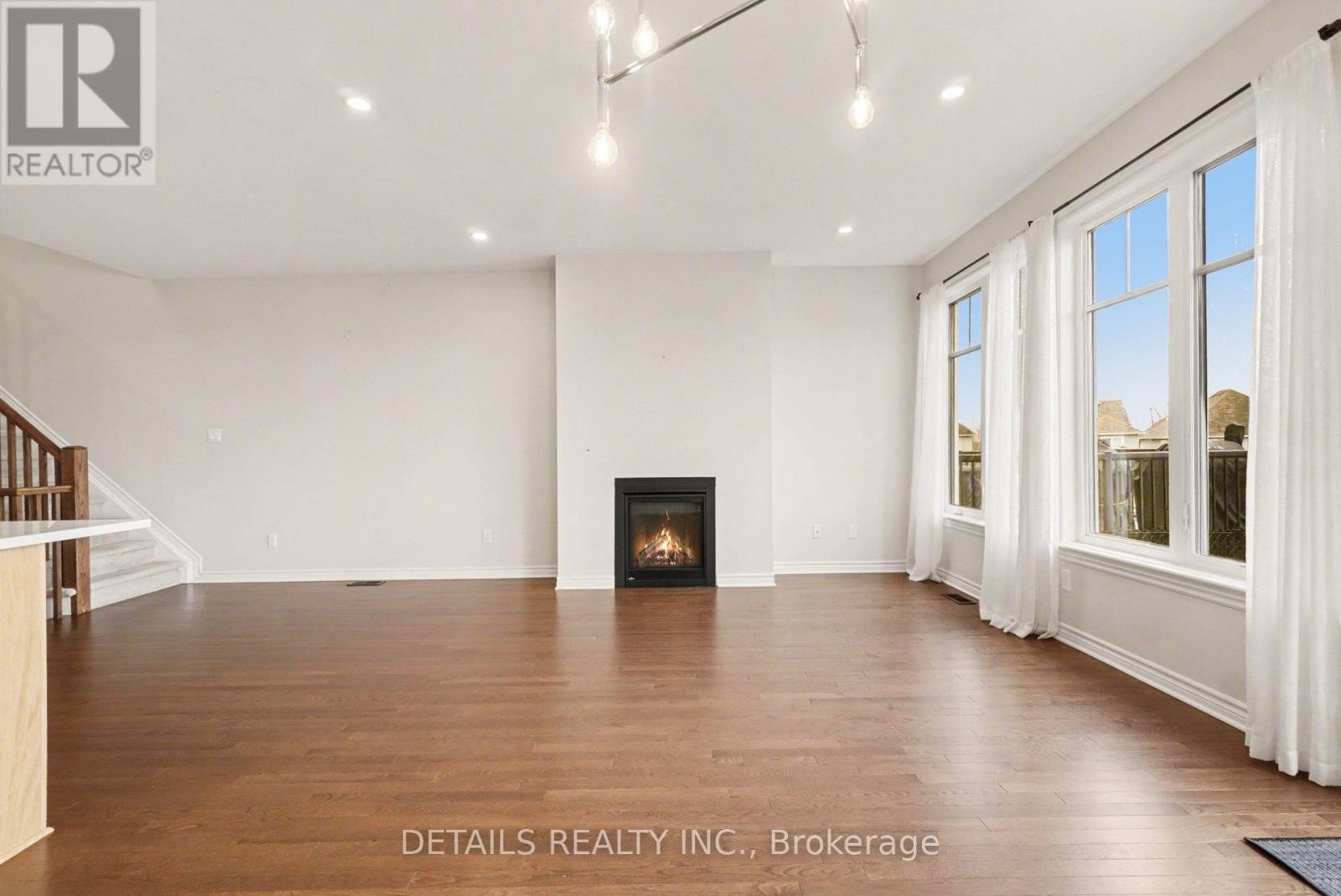 












355 MISHAWASHKODE STREET

,
Ottawa,




Ontario
K4A1E9

