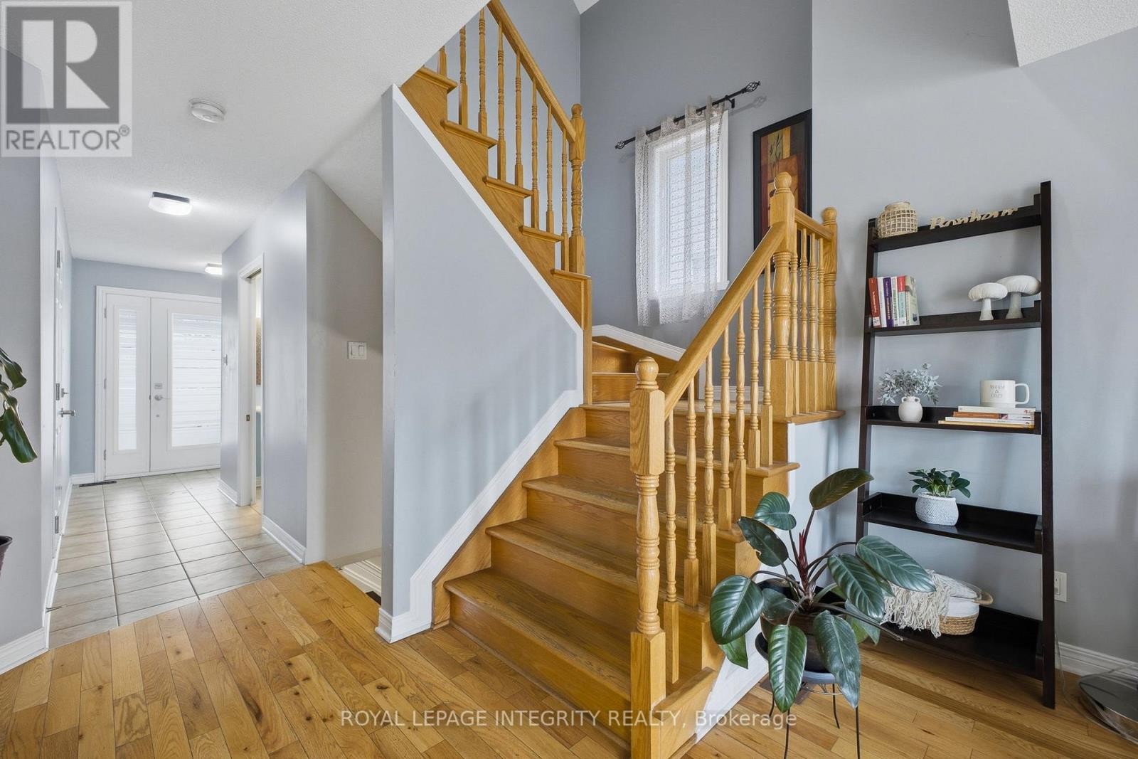 












2195 PATRICIA STREET

,
Clarence-Rockland,




Ontario
K4K1V8

