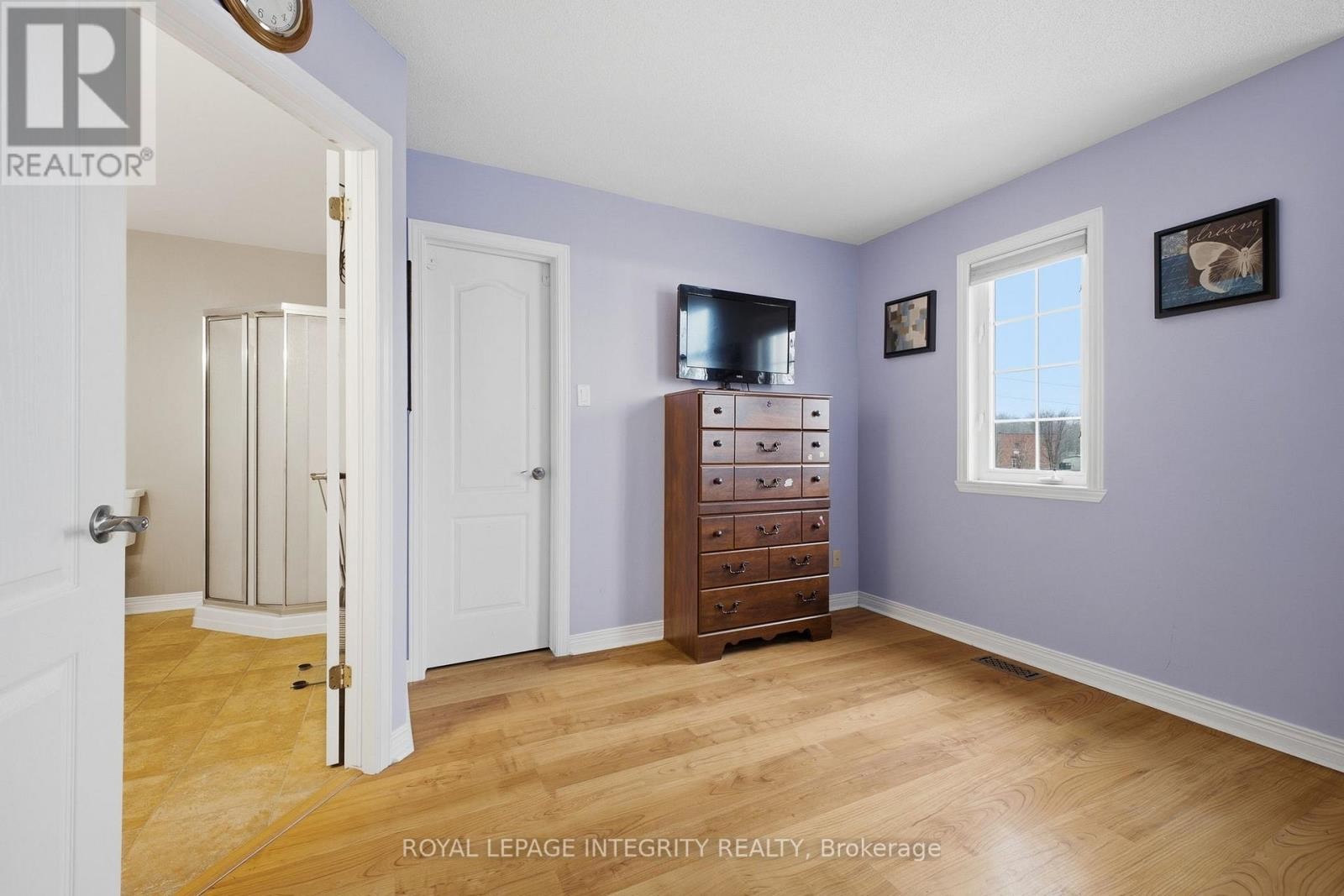 












2195 PATRICIA STREET

,
Clarence-Rockland,




Ontario
K4K1V8

