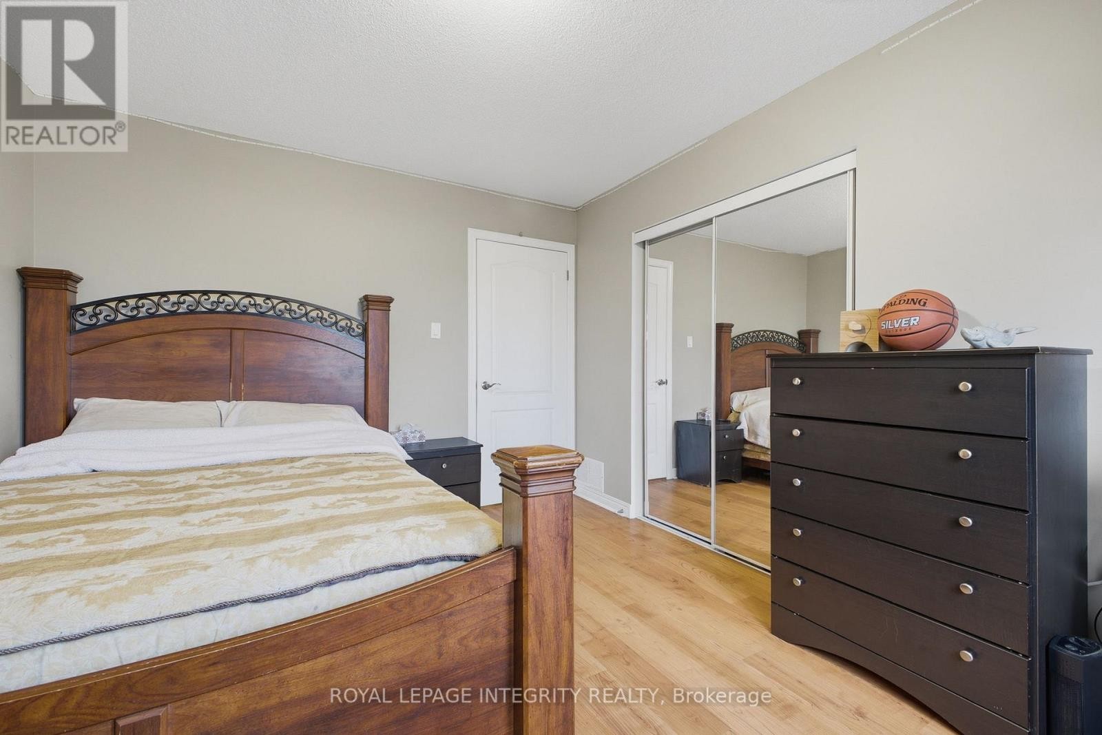 












2195 PATRICIA STREET

,
Clarence-Rockland,




Ontario
K4K1V8

