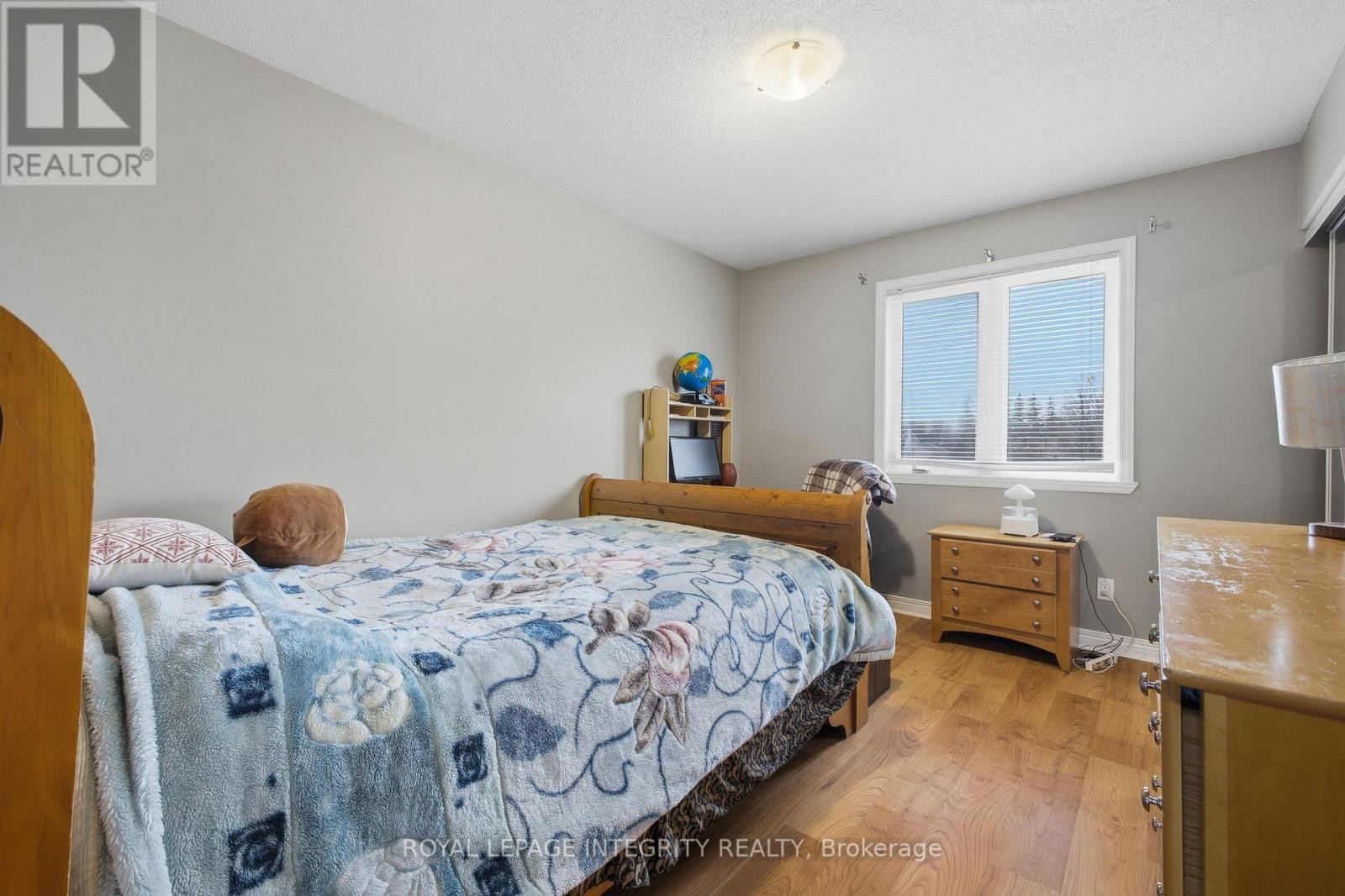 












2195 PATRICIA STREET

,
Clarence-Rockland,




Ontario
K4K1V8

