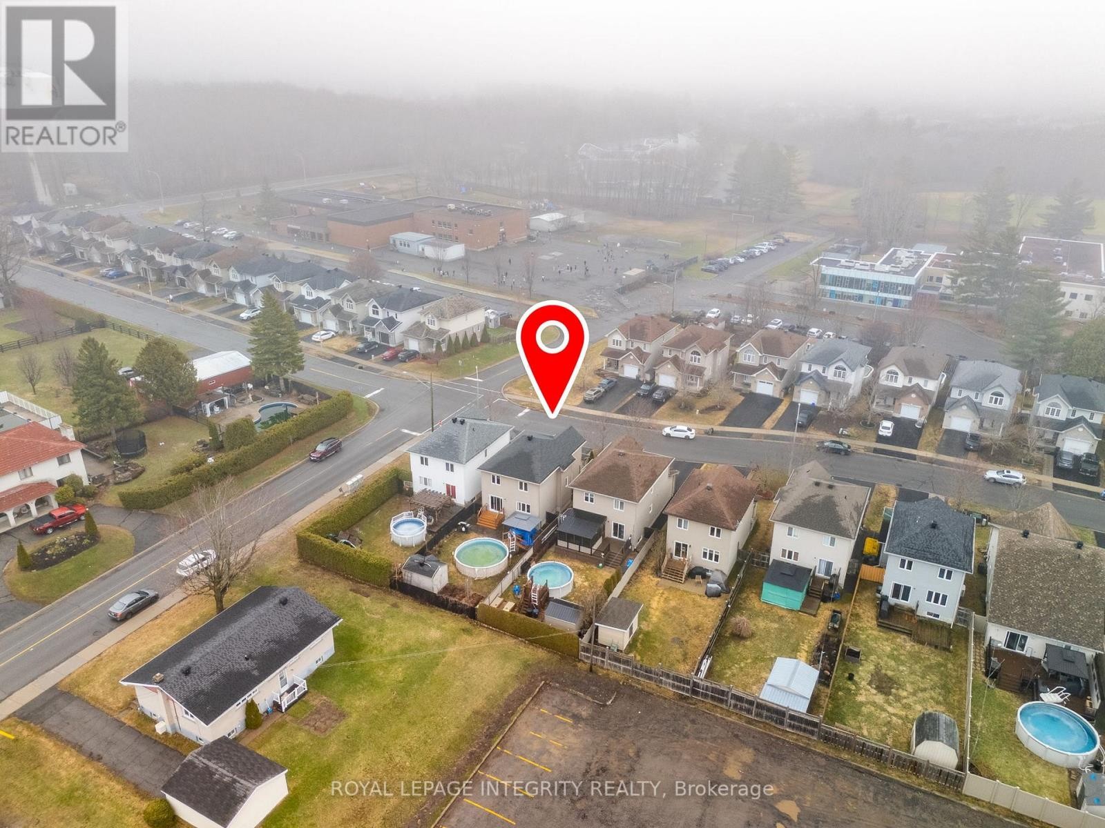 












2195 PATRICIA STREET

,
Clarence-Rockland,




Ontario
K4K1V8

