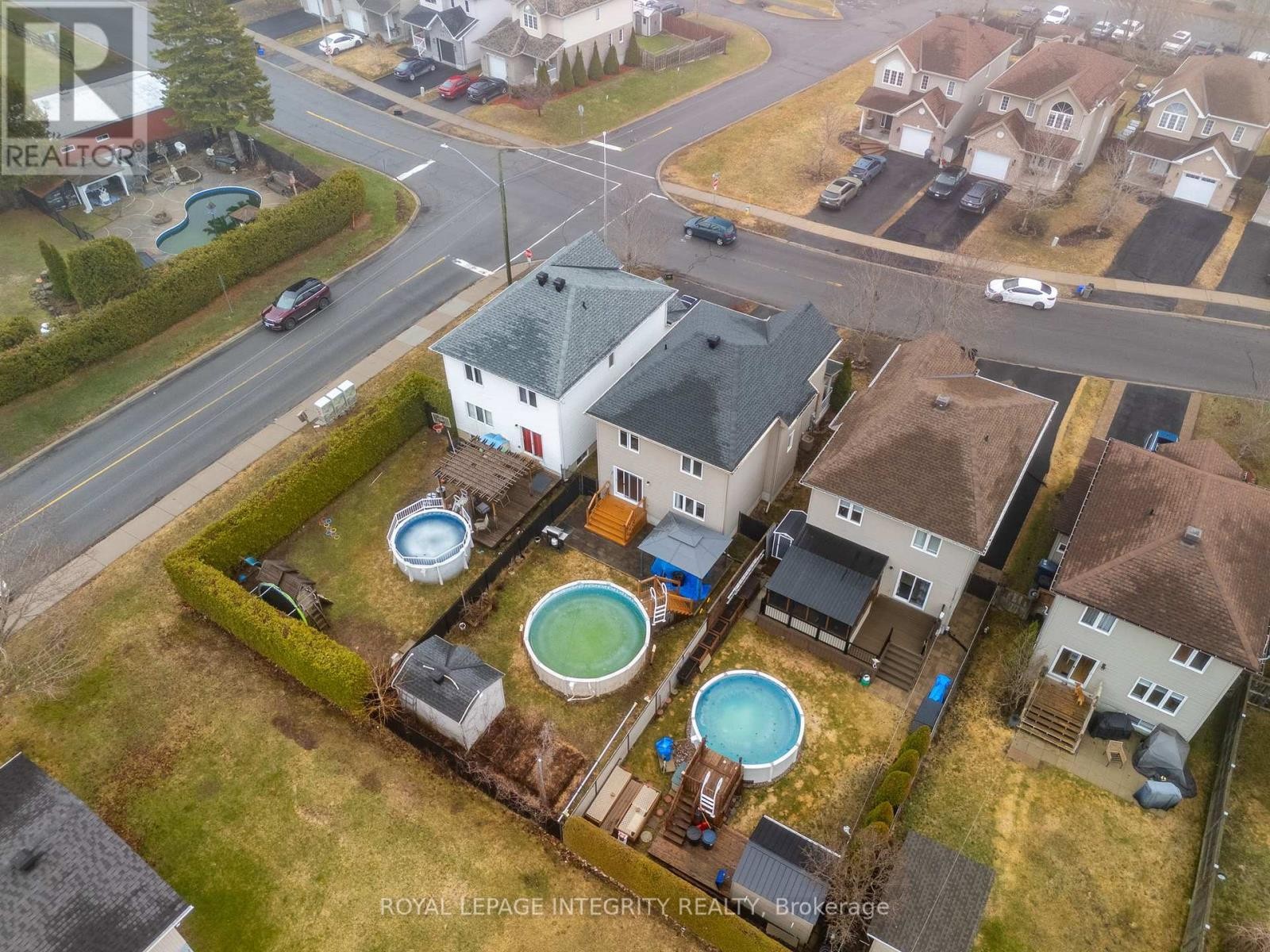 












2195 PATRICIA STREET

,
Clarence-Rockland,




Ontario
K4K1V8

