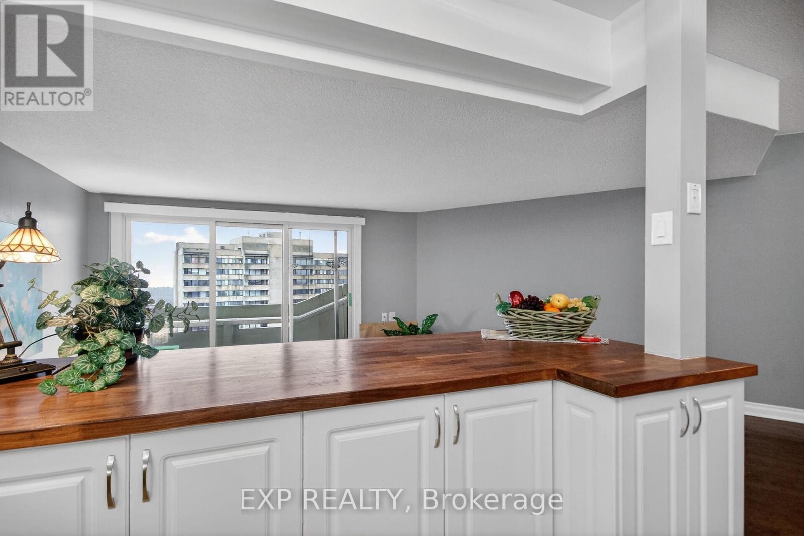 












2009 - 1171 AMBLESIDE DRIVE

,
Ottawa,




Ontario
K2B8E1

