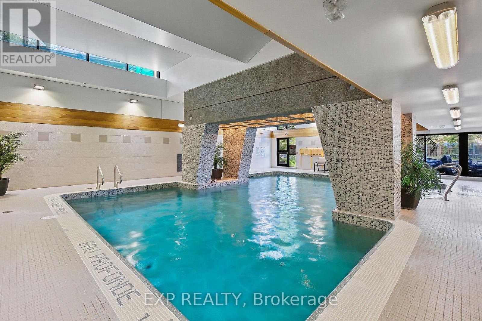 












2009 - 1171 AMBLESIDE DRIVE

,
Ottawa,




Ontario
K2B8E1

