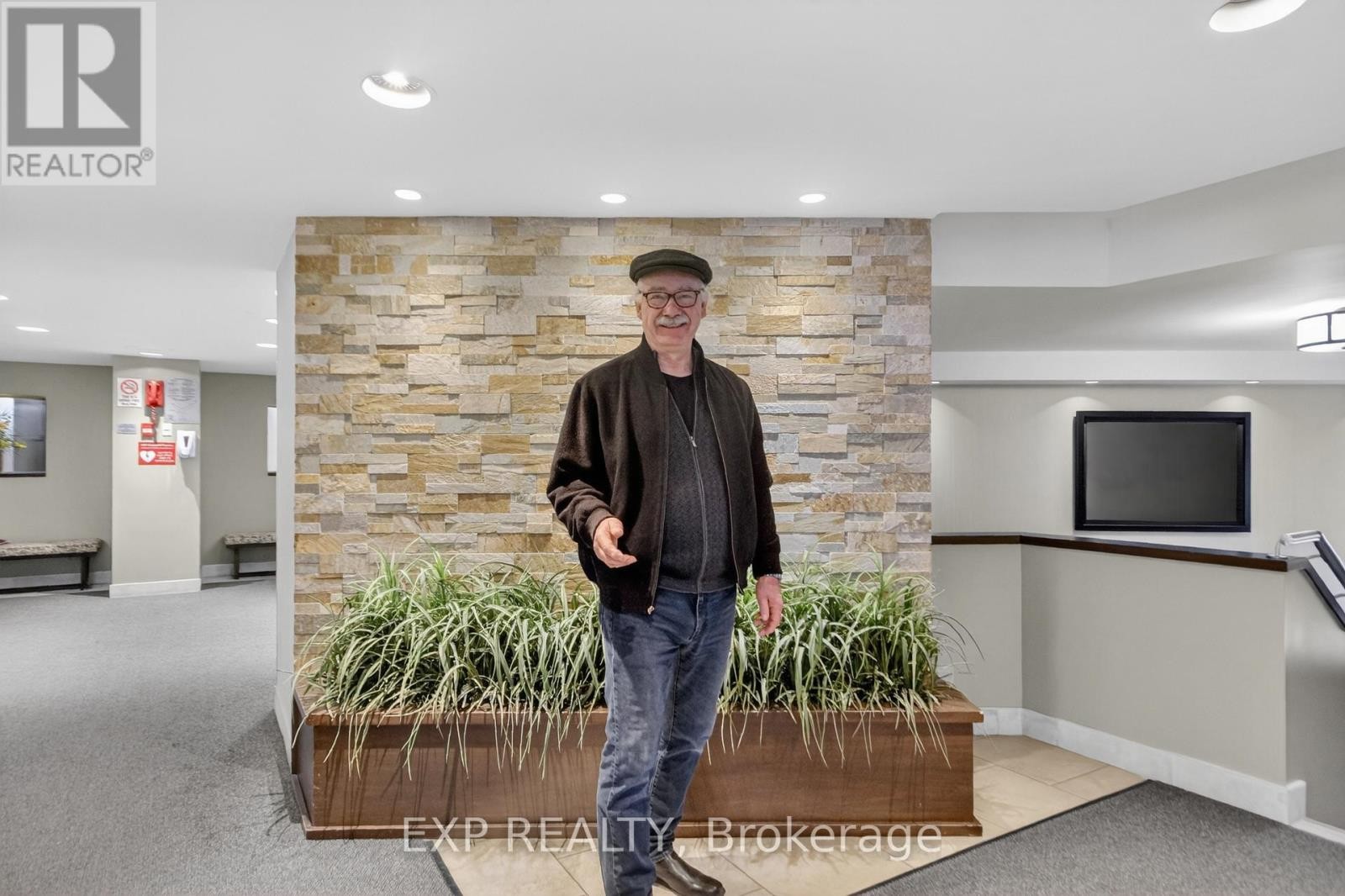 












2009 - 1171 AMBLESIDE DRIVE

,
Ottawa,




Ontario
K2B8E1

