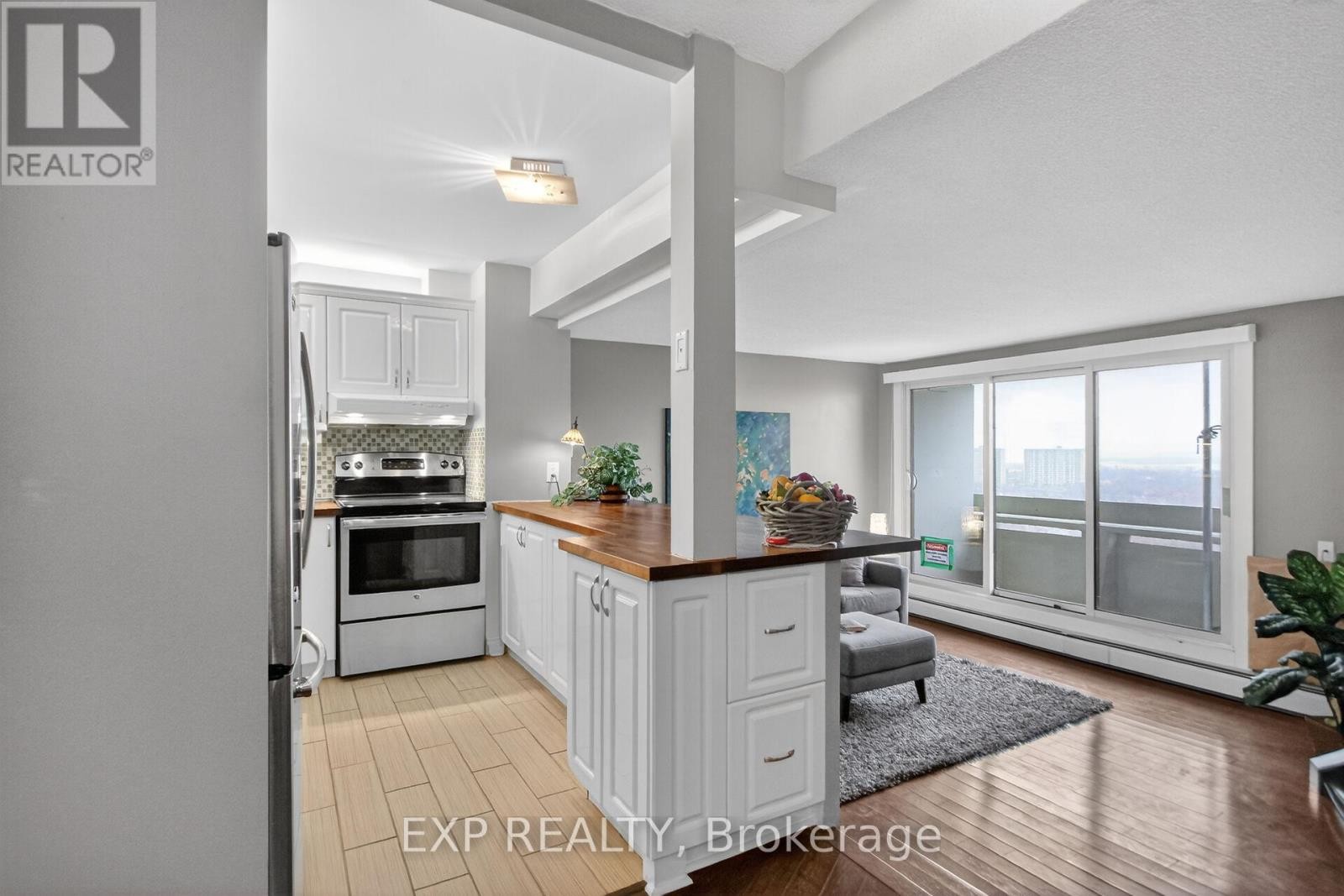 












2009 - 1171 AMBLESIDE DRIVE

,
Ottawa,




Ontario
K2B8E1

