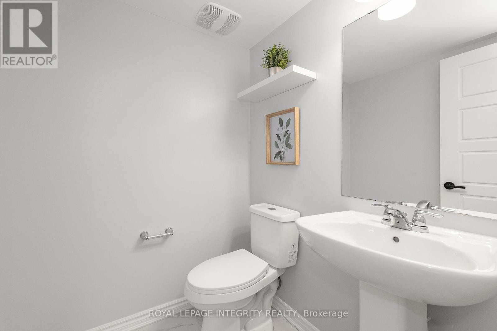 












138 - 541 TAKAMOSE PRIVATE

,
Ottawa,




Ontario
K1K5A5

