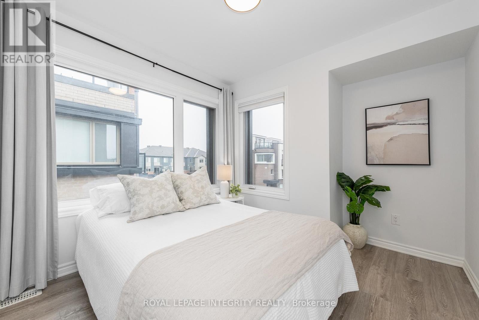 












138 - 541 TAKAMOSE PRIVATE

,
Ottawa,




Ontario
K1K5A5

