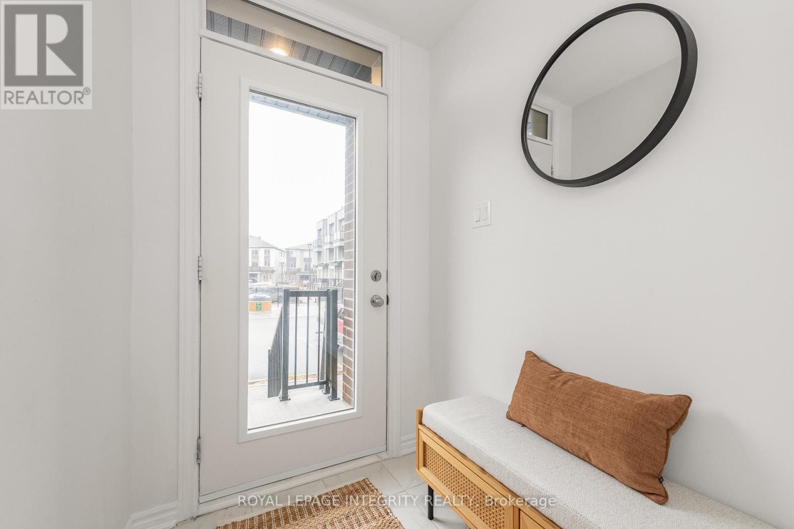 












138 - 541 TAKAMOSE PRIVATE

,
Ottawa,




Ontario
K1K5A5

