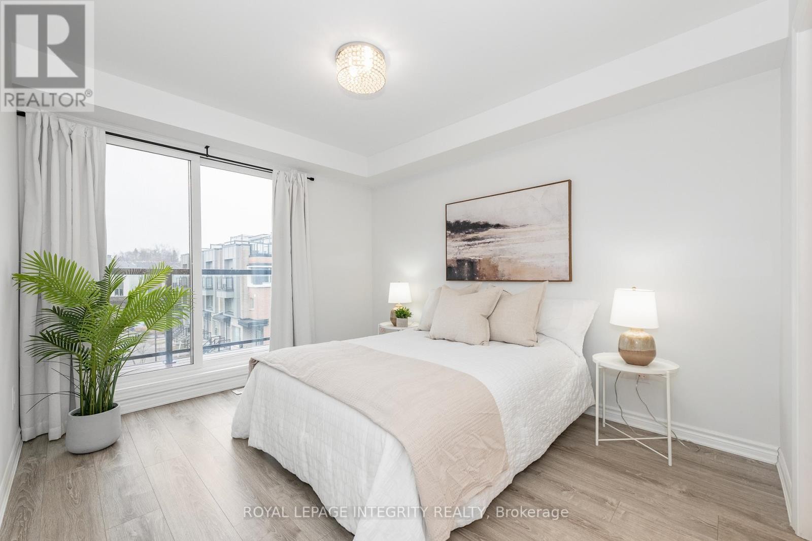 












138 - 541 TAKAMOSE PRIVATE

,
Ottawa,




Ontario
K1K5A5

