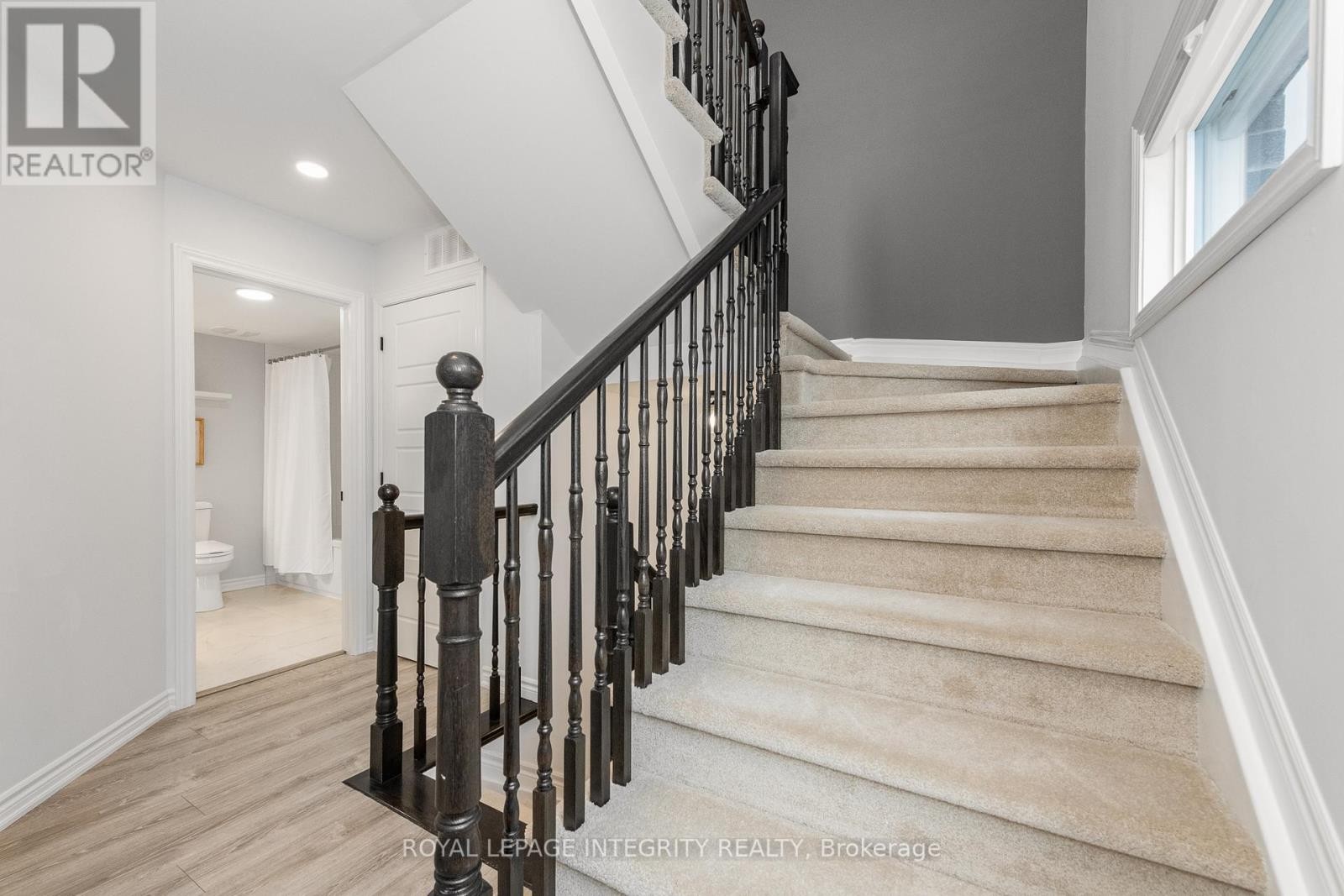 












138 - 541 TAKAMOSE PRIVATE

,
Ottawa,




Ontario
K1K5A5

