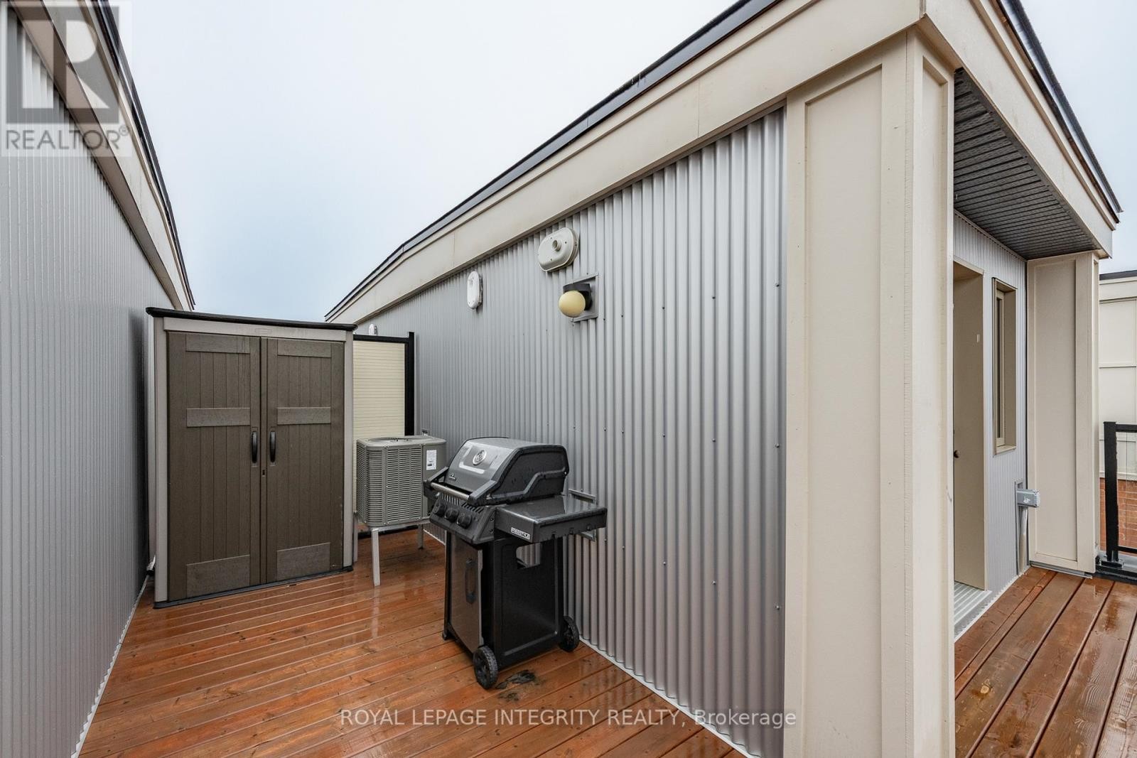 












138 - 541 TAKAMOSE PRIVATE

,
Ottawa,




Ontario
K1K5A5

