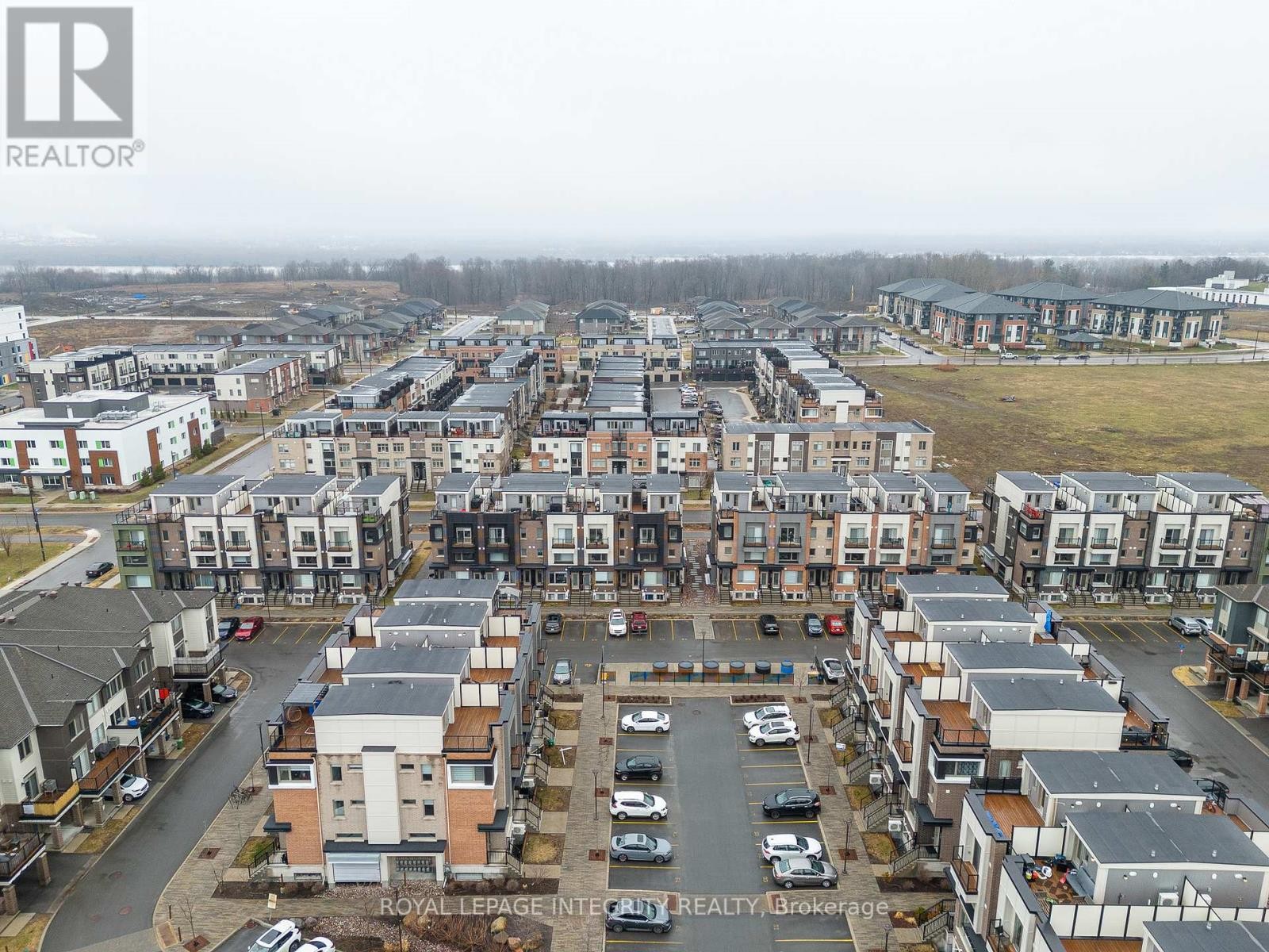 












138 - 541 TAKAMOSE PRIVATE

,
Ottawa,




Ontario
K1K5A5

