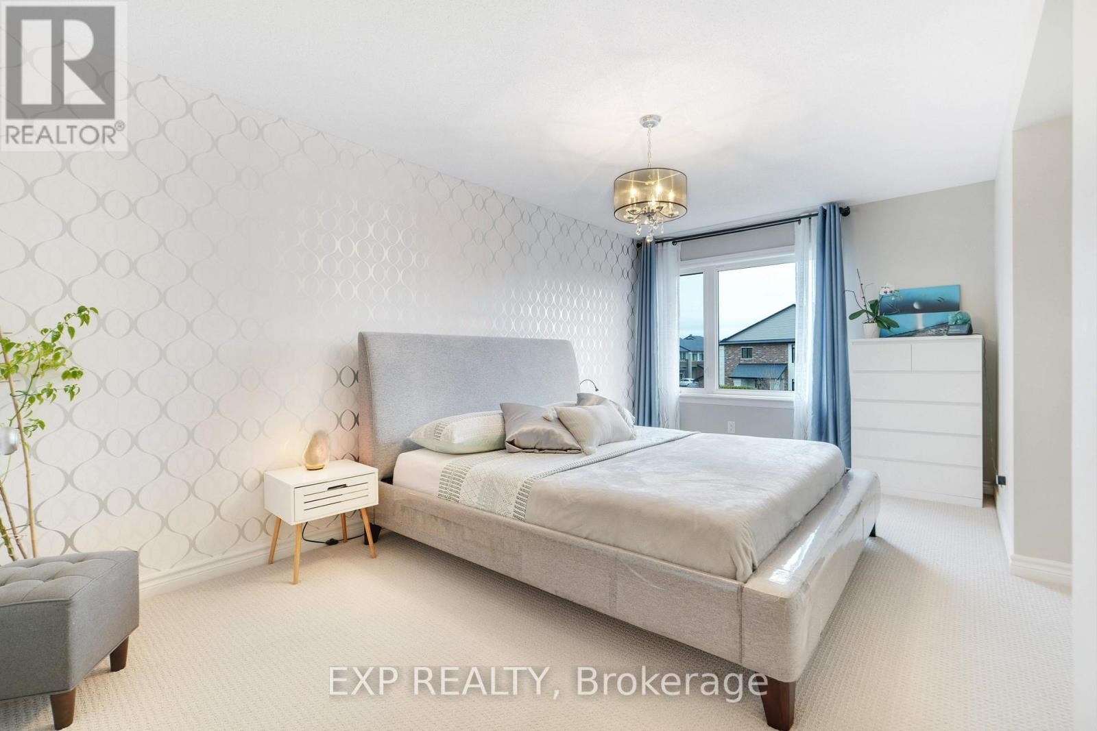 












529 STARGAZER CRESCENT

,
Ottawa,




Ontario
K4M0H2

