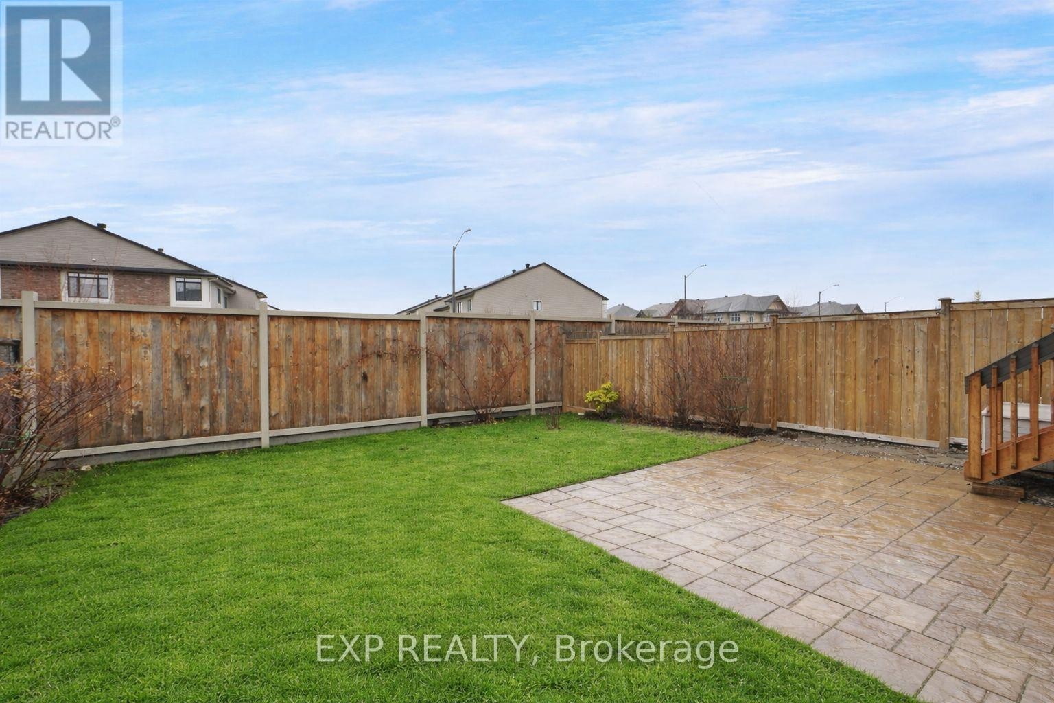 












529 STARGAZER CRESCENT

,
Ottawa,




Ontario
K4M0H2

