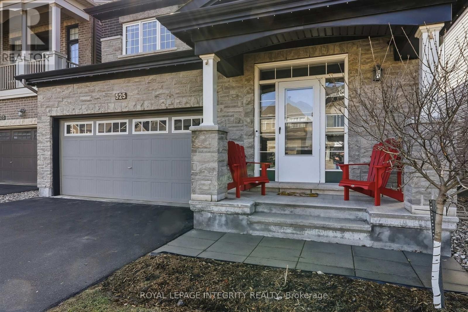 












525 YELLOW BIRCH STREET

,
Ottawa,




Ontario
K1W0J3

