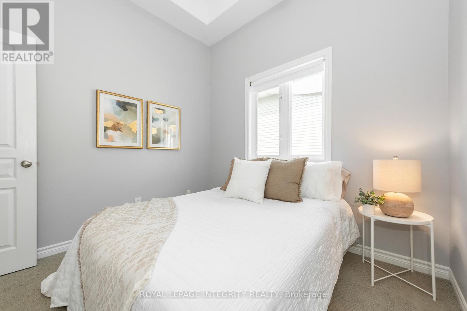 












49 - 113 POPLIN STREET

,
Ottawa,




Ontario
K4M0G7


