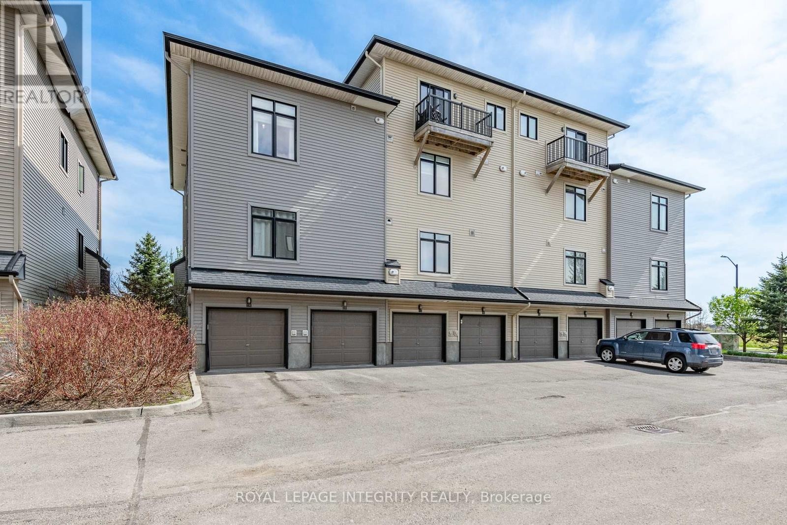












49 - 113 POPLIN STREET

,
Ottawa,




Ontario
K4M0G7

