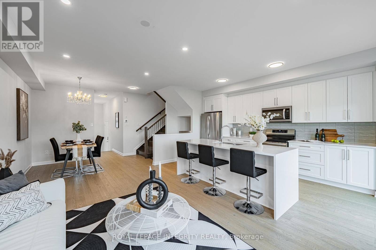 












148 NAMASTE WALK

,
Ottawa,




Ontario
K2J6Z4

