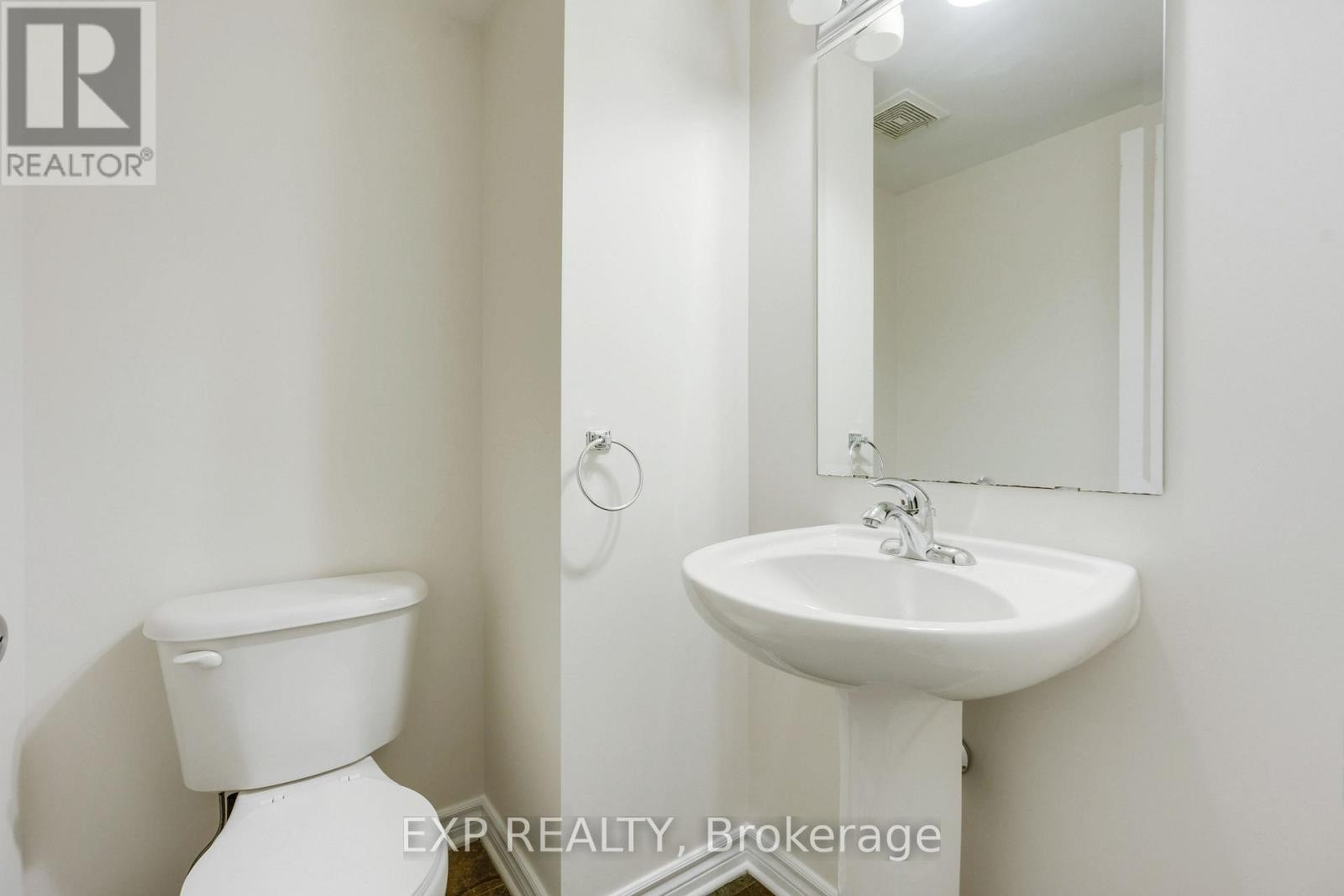 












201 - 201 PASEO PRIVATE

,
Ottawa,




Ontario
K2G4N5

