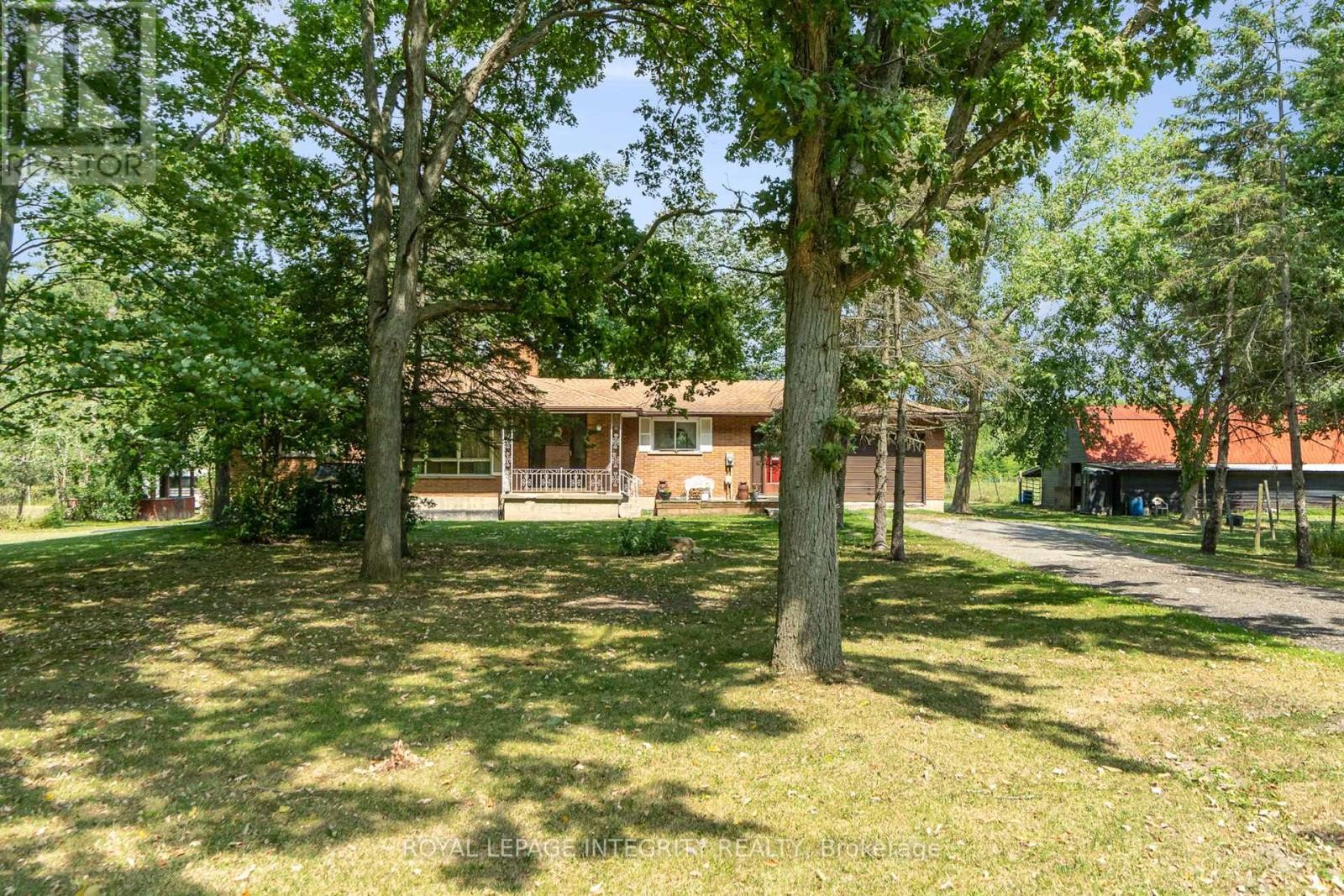 












5801 BOSSERT ROAD

,
Niagara Falls (Lyons Creek),




Ontario
L2E6S6

