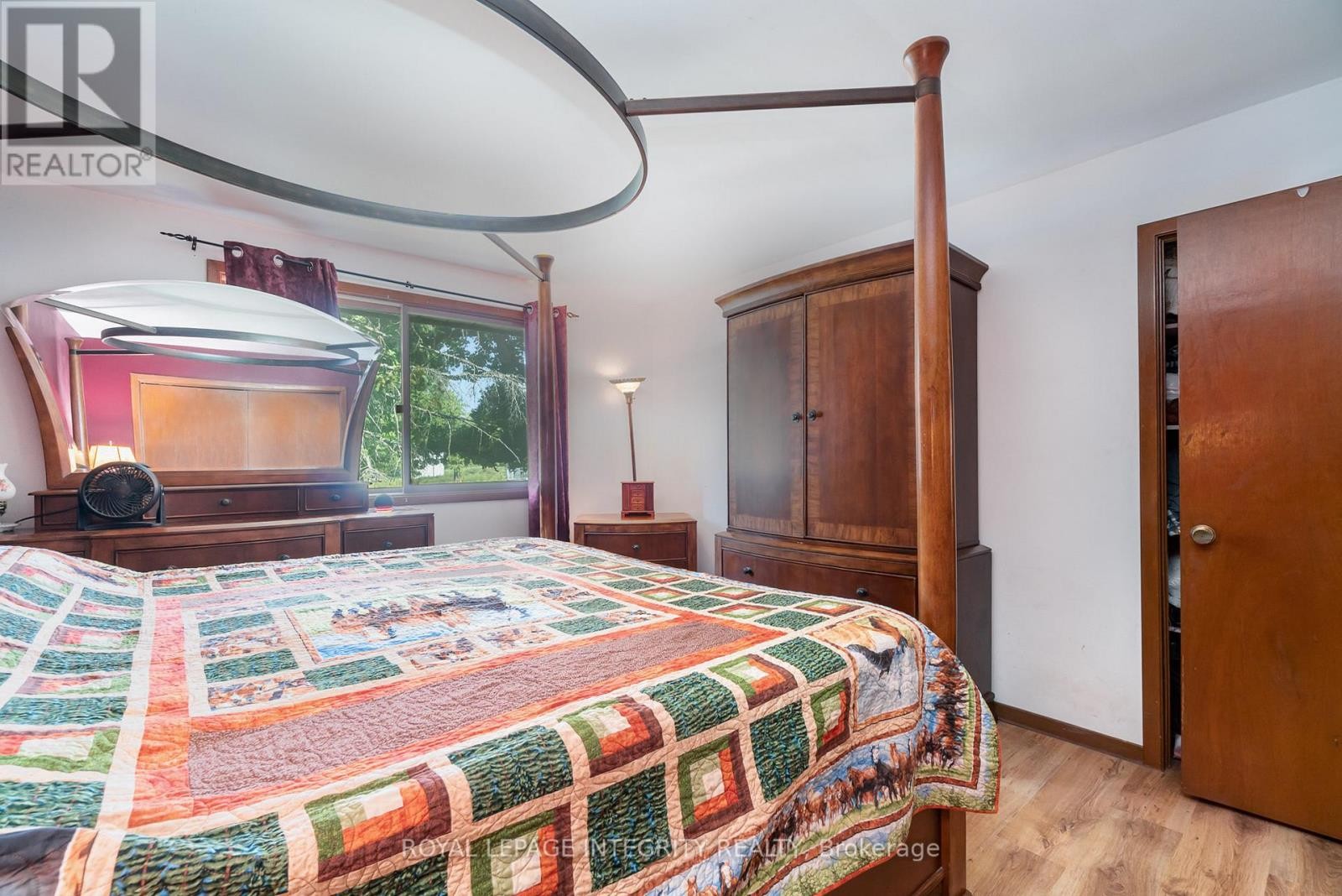 












5801 BOSSERT ROAD

,
Niagara Falls (Lyons Creek),




Ontario
L2E6S6

