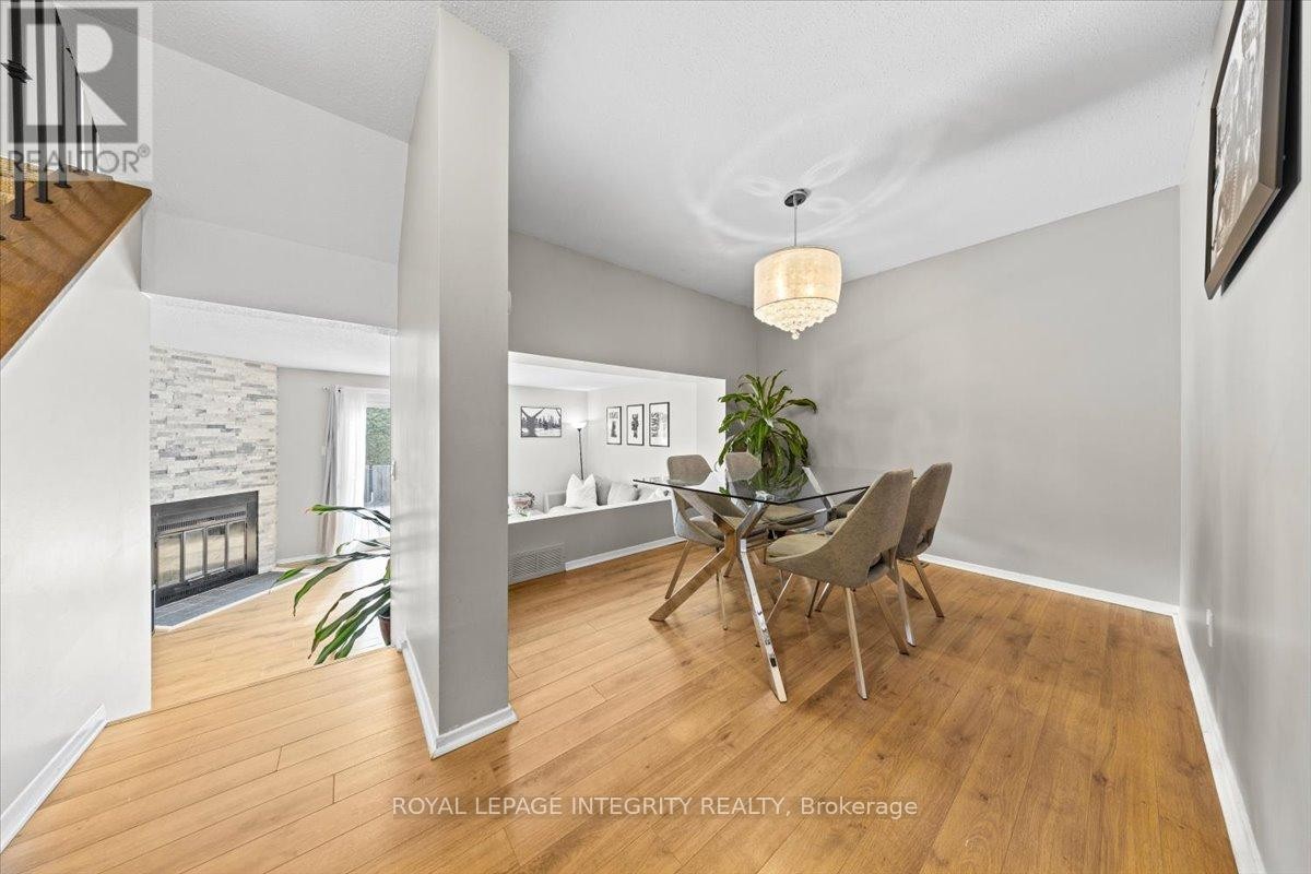 












C - 1771 LAMOUREUX DRIVE

,
Ottawa,




Ontario
K1E2N5

