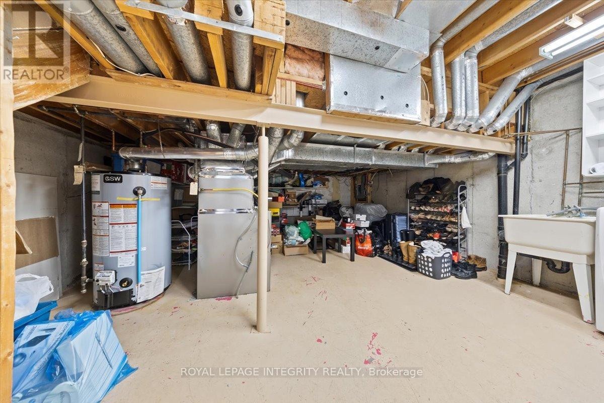 












C - 1771 LAMOUREUX DRIVE

,
Ottawa,




Ontario
K1E2N5

