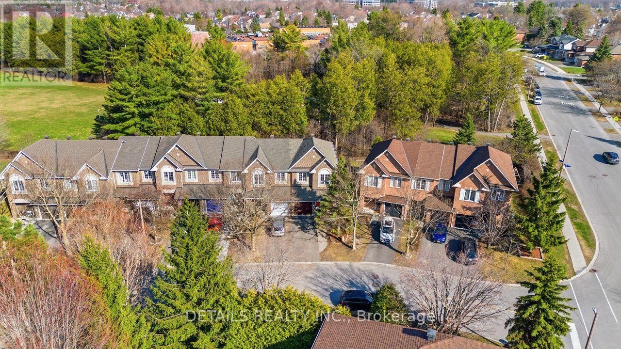 












8 WIMBLEDON WAY

,
Ottawa,




Ontario
K2K3J2

