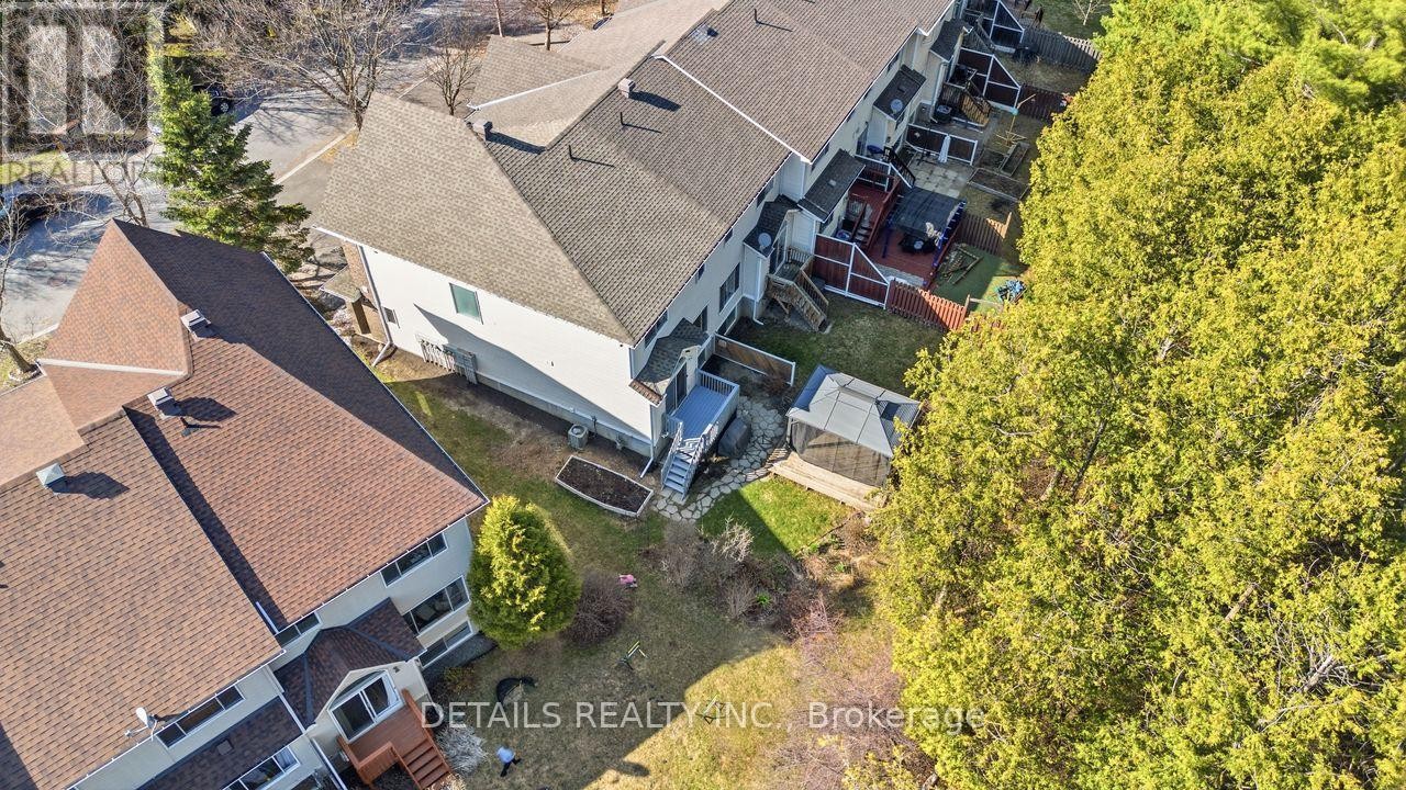 












8 WIMBLEDON WAY

,
Ottawa,




Ontario
K2K3J2

