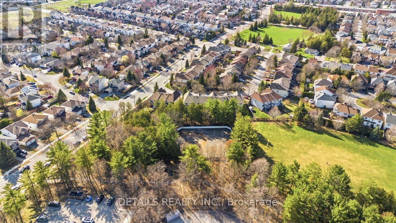 












8 WIMBLEDON WAY

,
Ottawa,




Ontario
K2K3J2

