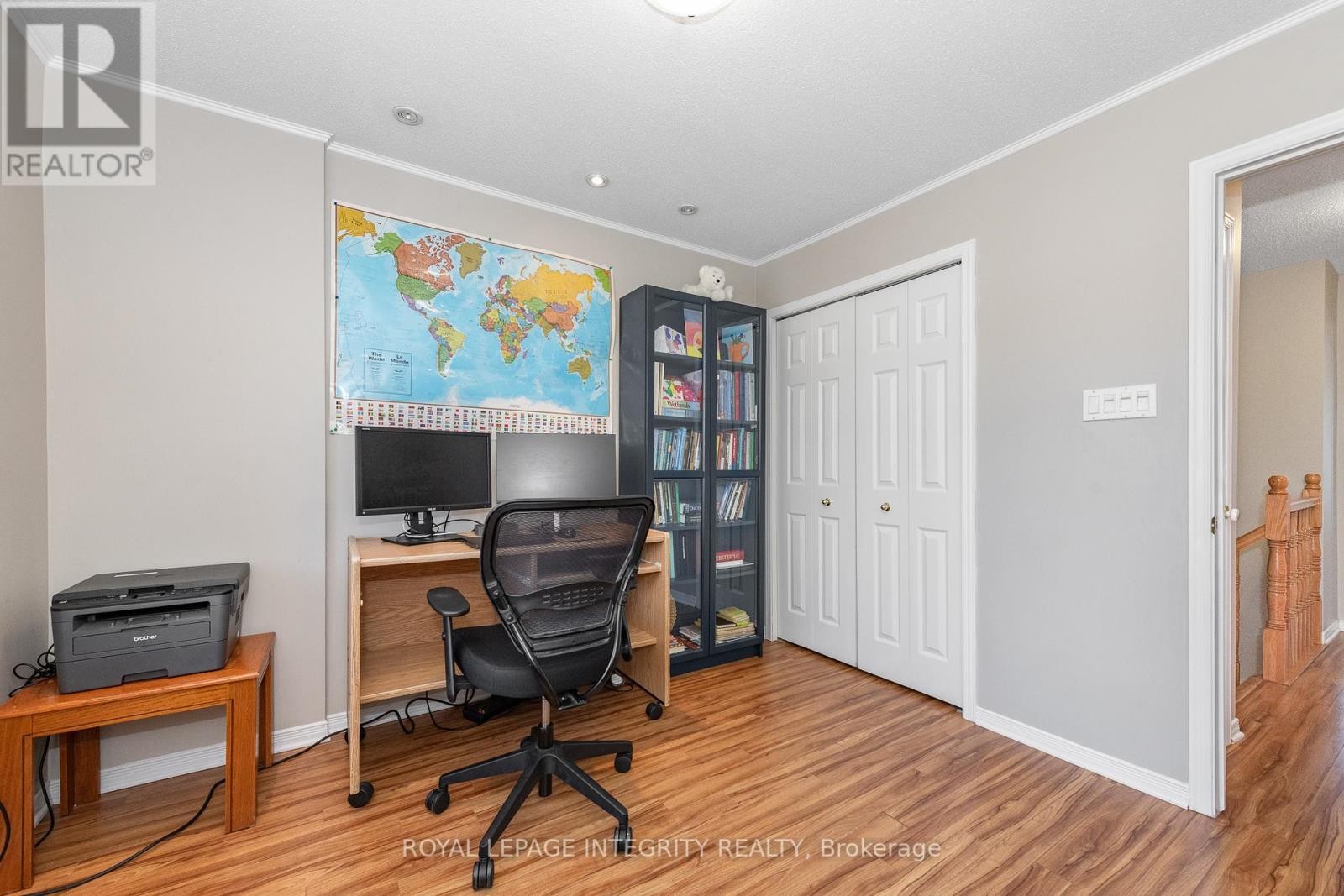 












915 SCHOONER CRESCENT

,
Ottawa,




Ontario
K1V1Y3

