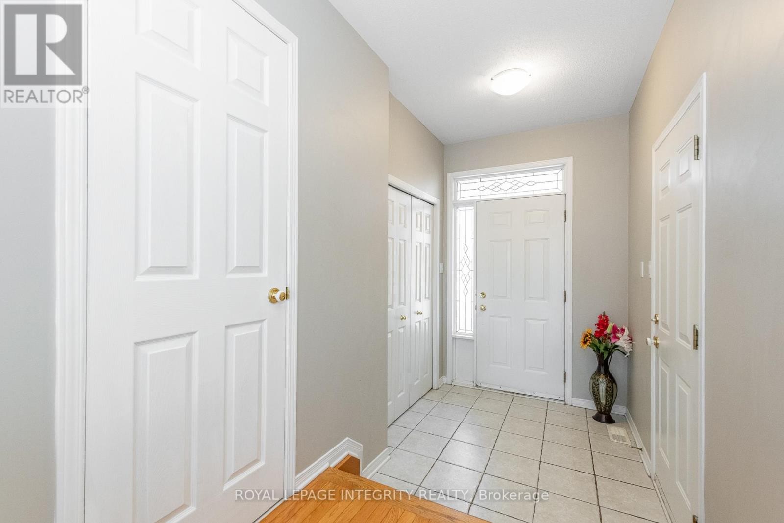 












915 SCHOONER CRESCENT

,
Ottawa,




Ontario
K1V1Y3

