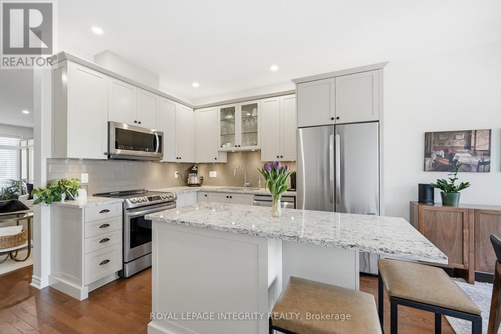 












834 TEWIN CIRCLE

,
Ottawa,




Ontario
K4A1K2

